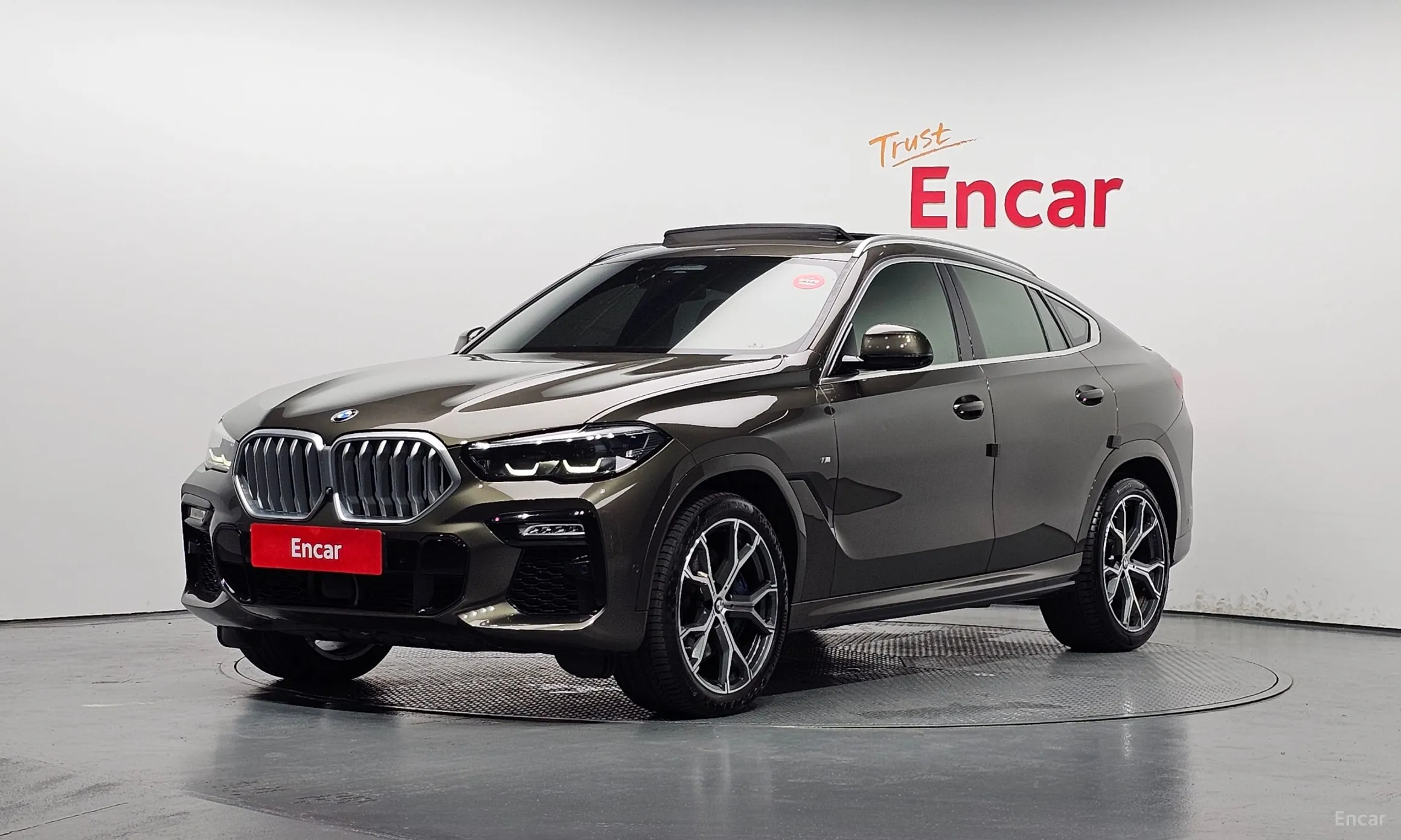 X6 (G06)