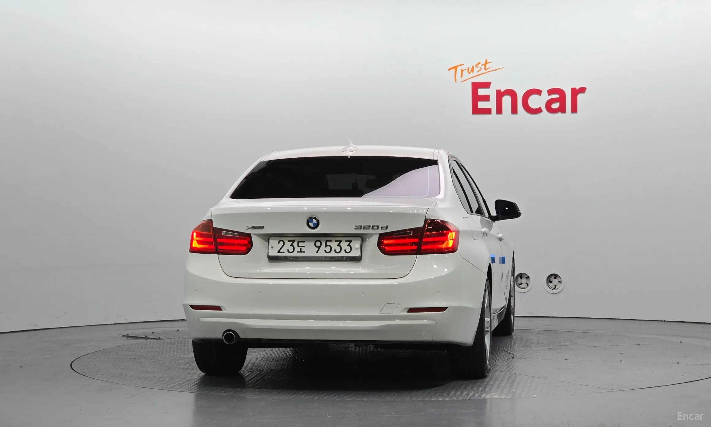 BMW 3 Series (F30) превью 3