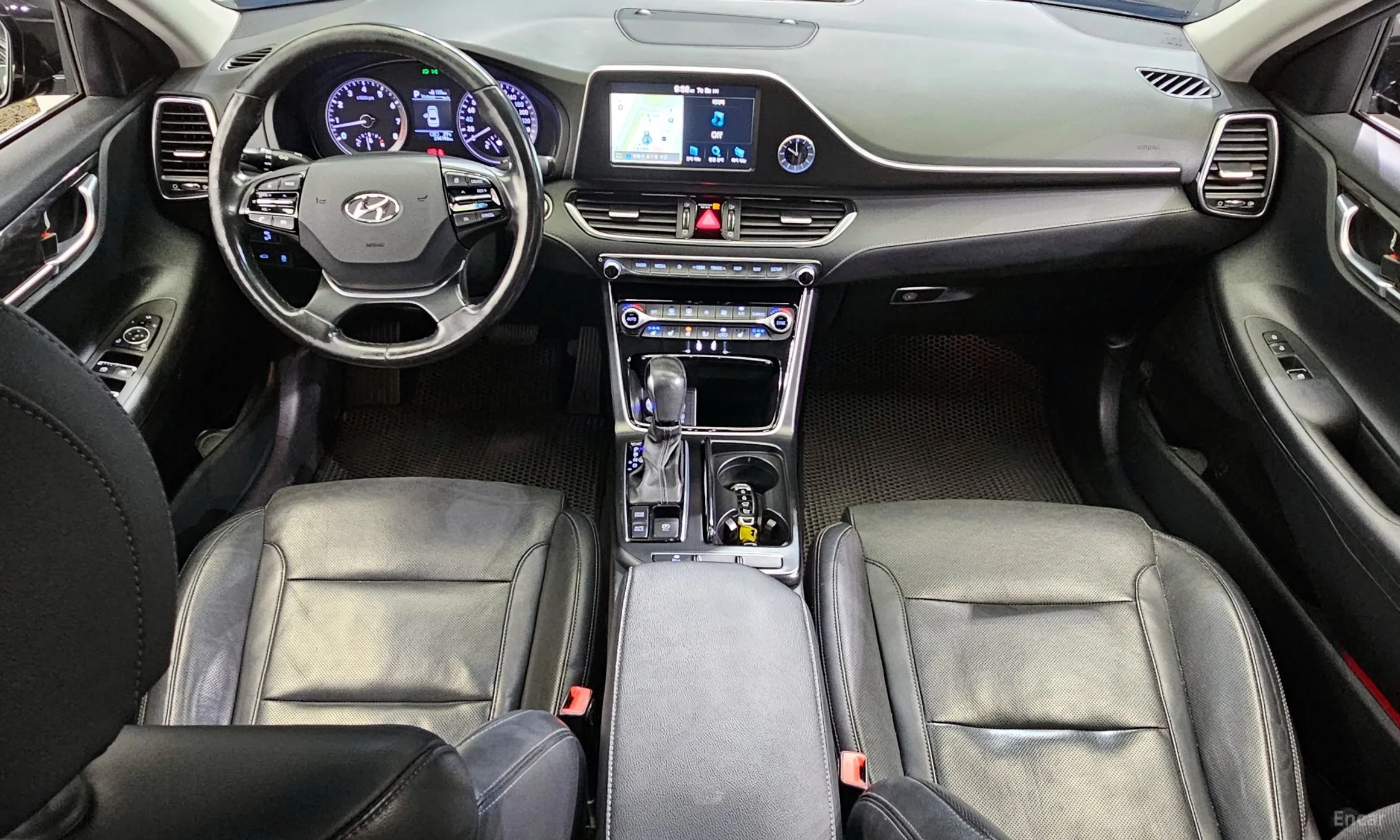Hyundai Grandeur IG превью 4