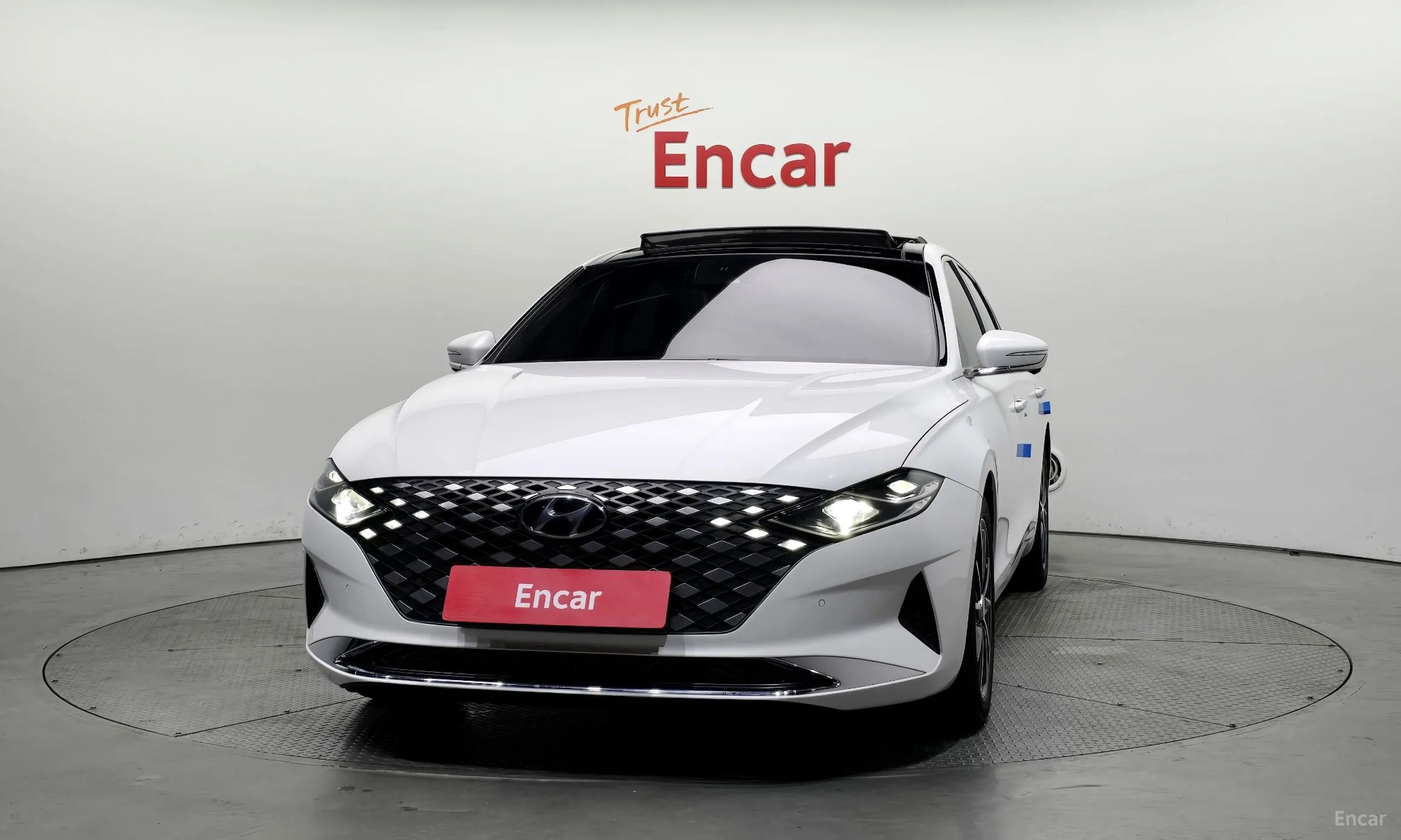 Hyundai Grandeur IG превью 2