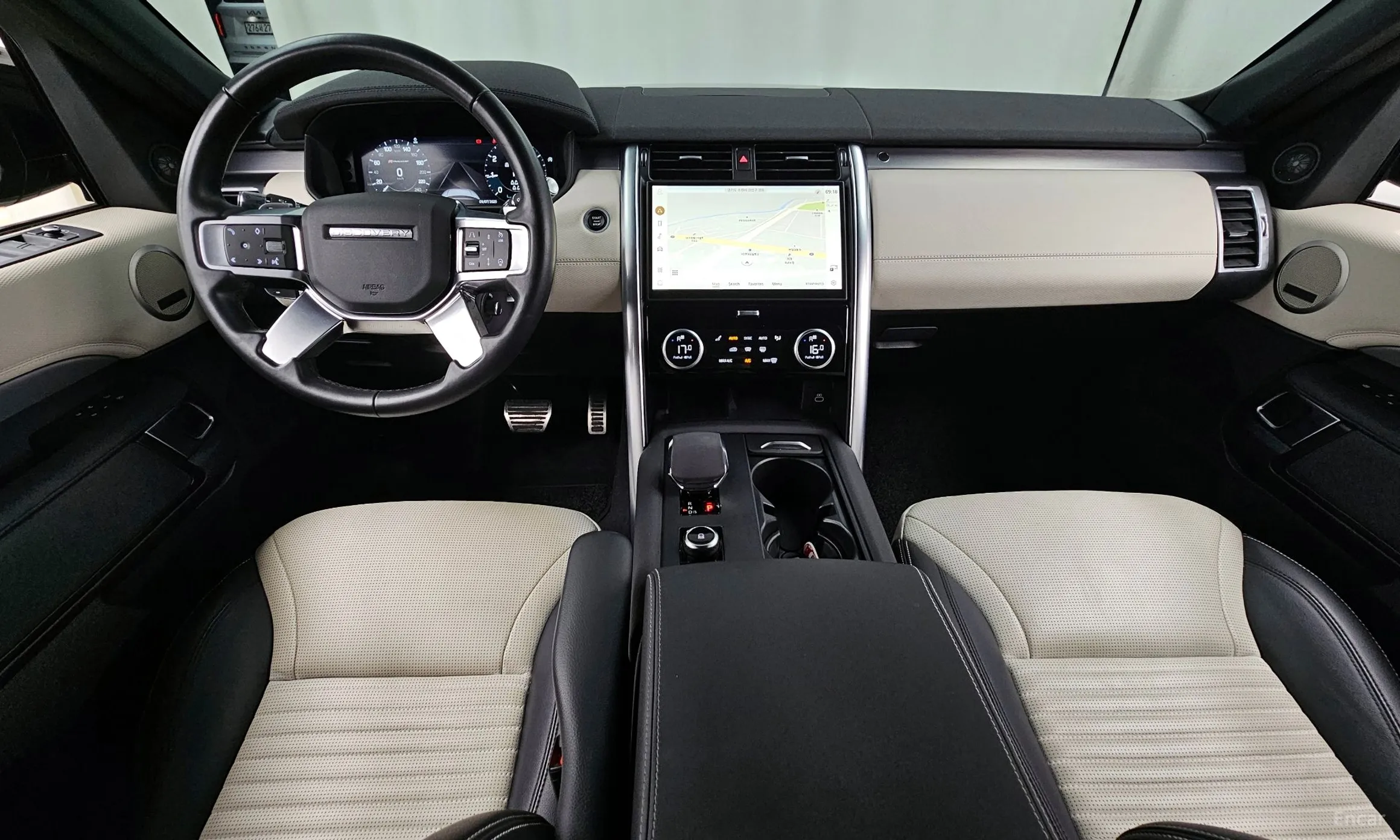Land Rover Discovery 5 превью 4