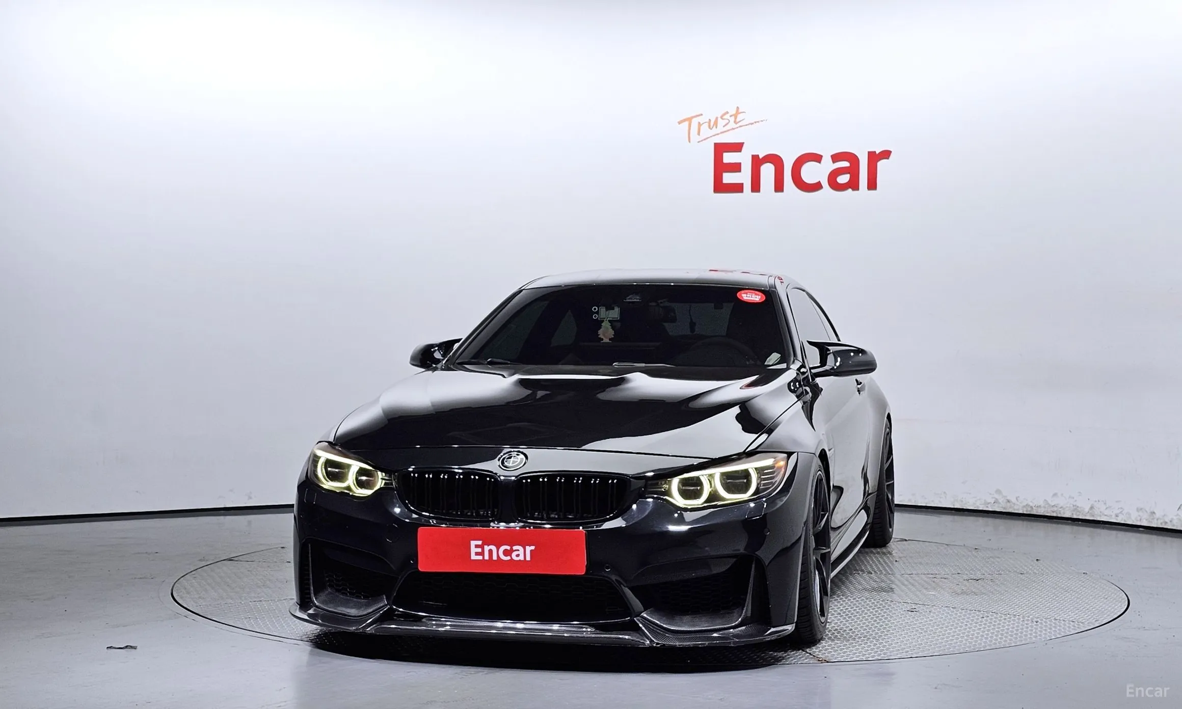 BMW M4 (F82)