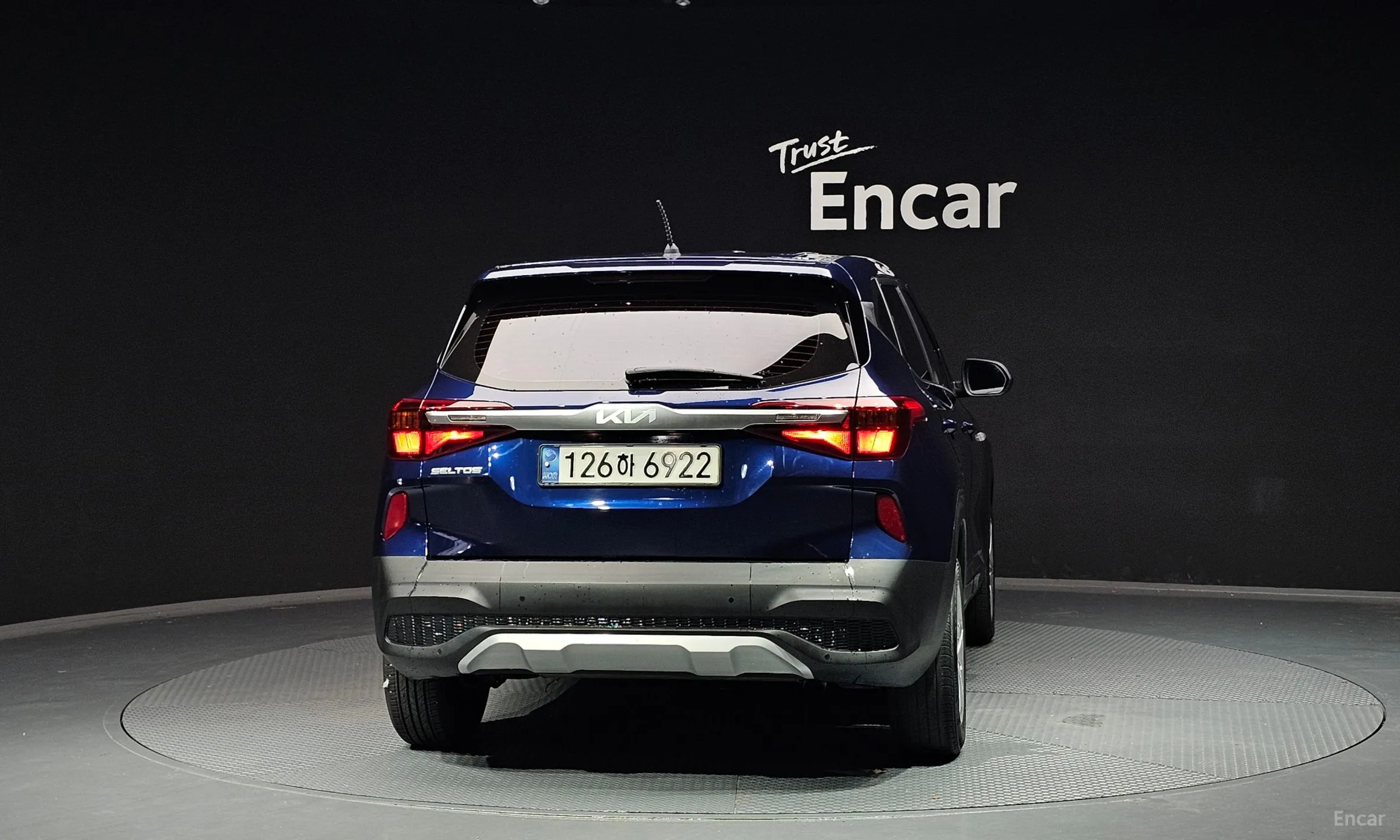 Kia Seltos превью 3
