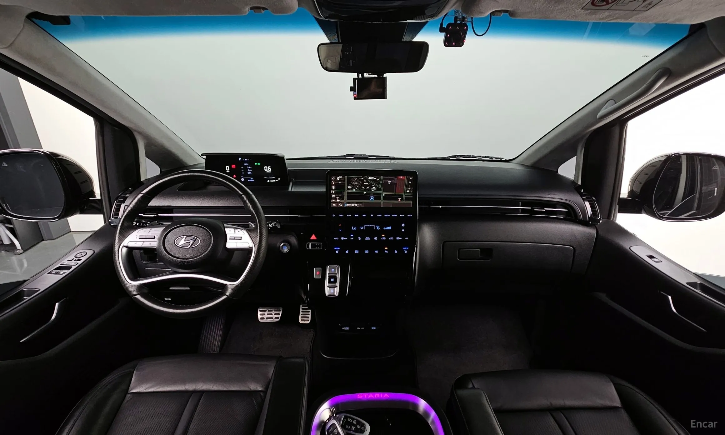 Hyundai Staria превью 4