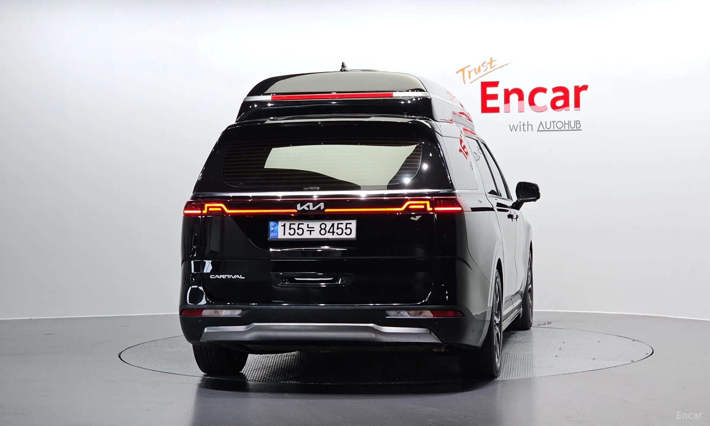 Kia Carnival Gen 4 превью 3