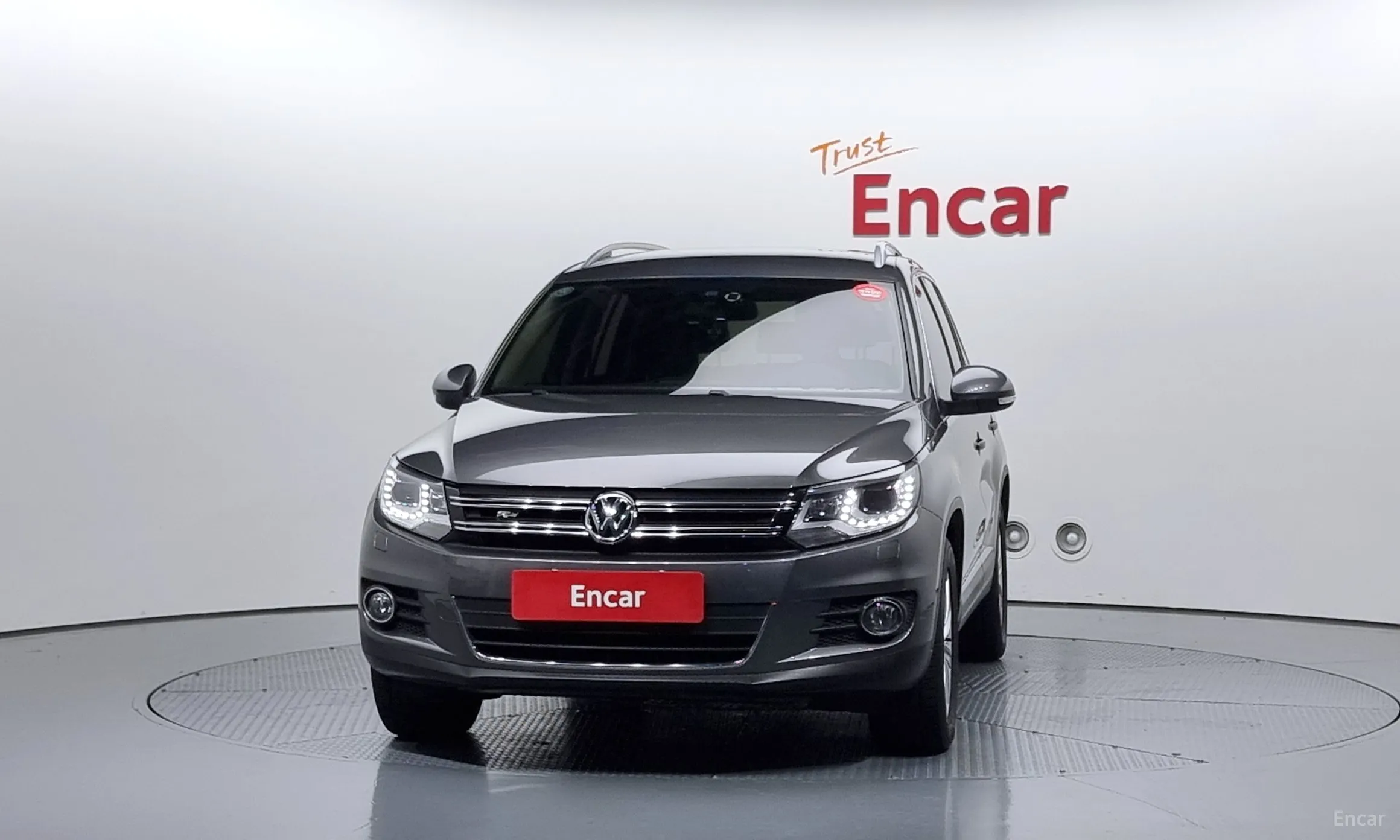 Volkswagen New Tiguan превью 2
