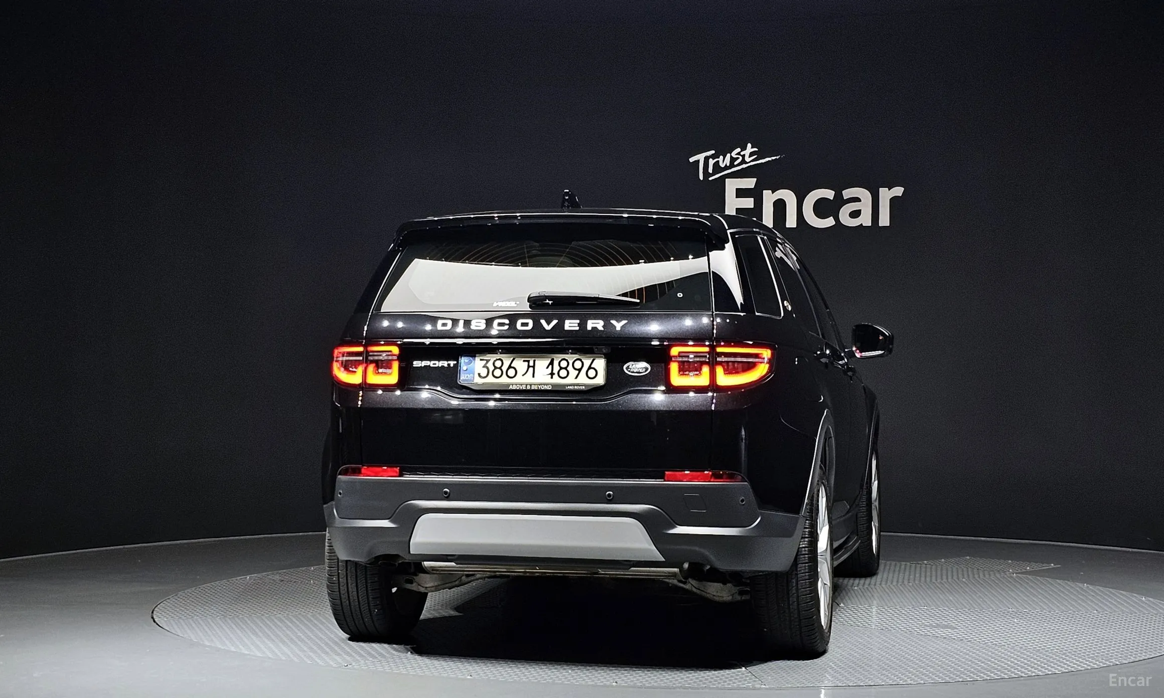 Land Rover Discovery Sports превью 3
