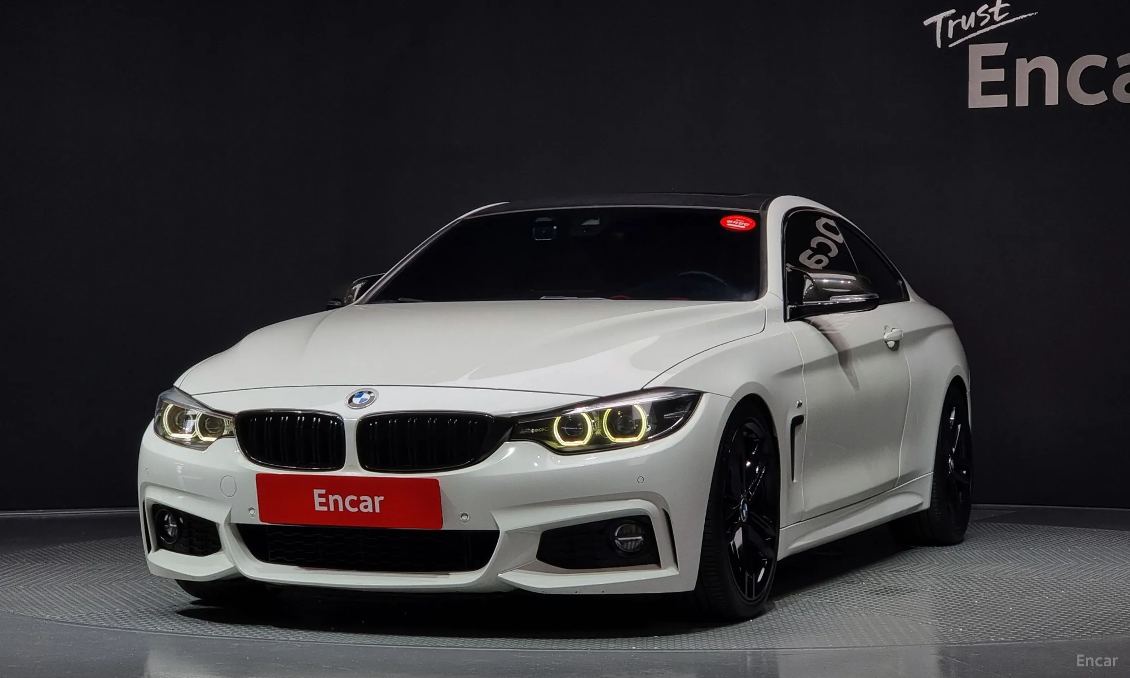 Series 4 (F32)