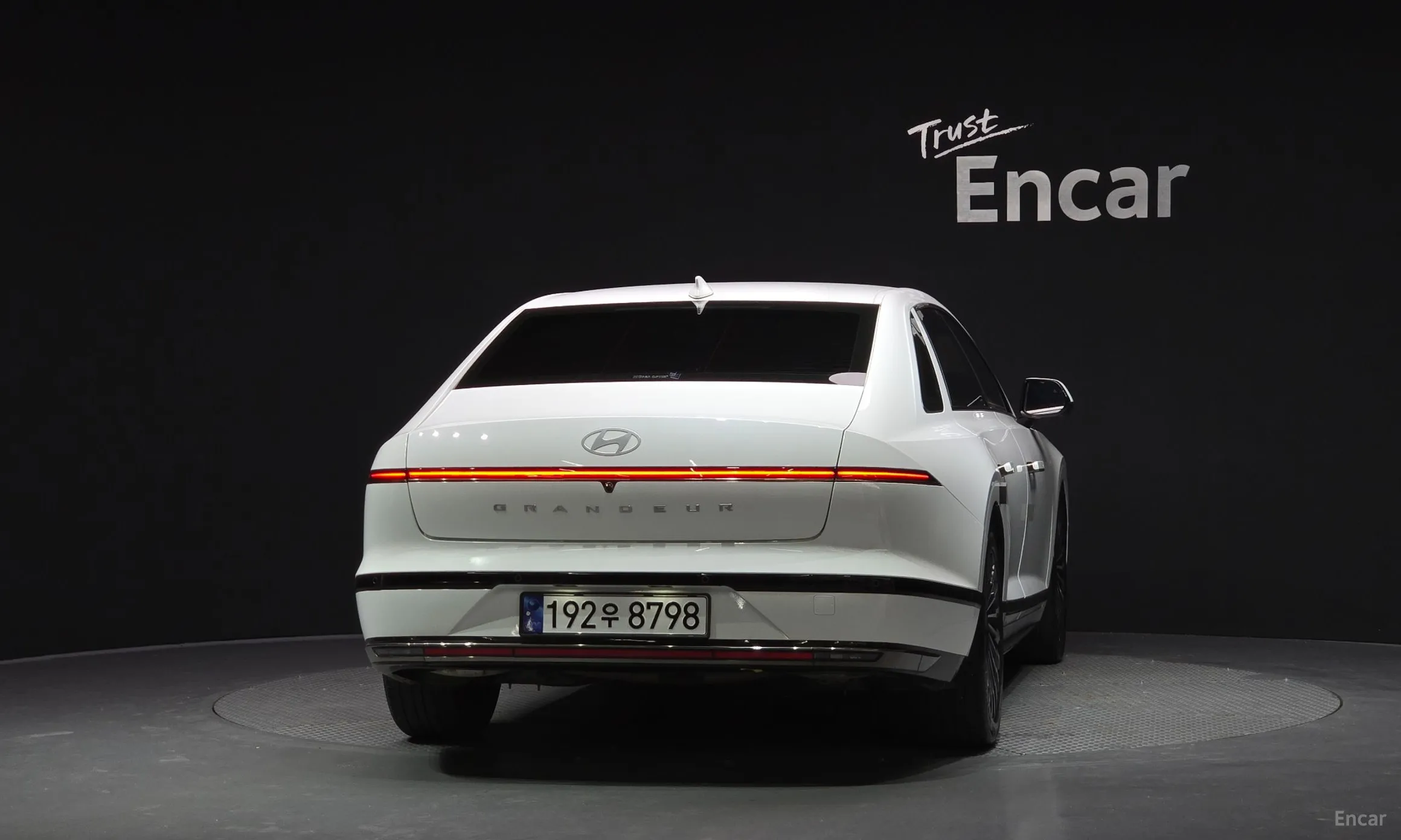 Hyundai Grandeur (GN7) превью 3