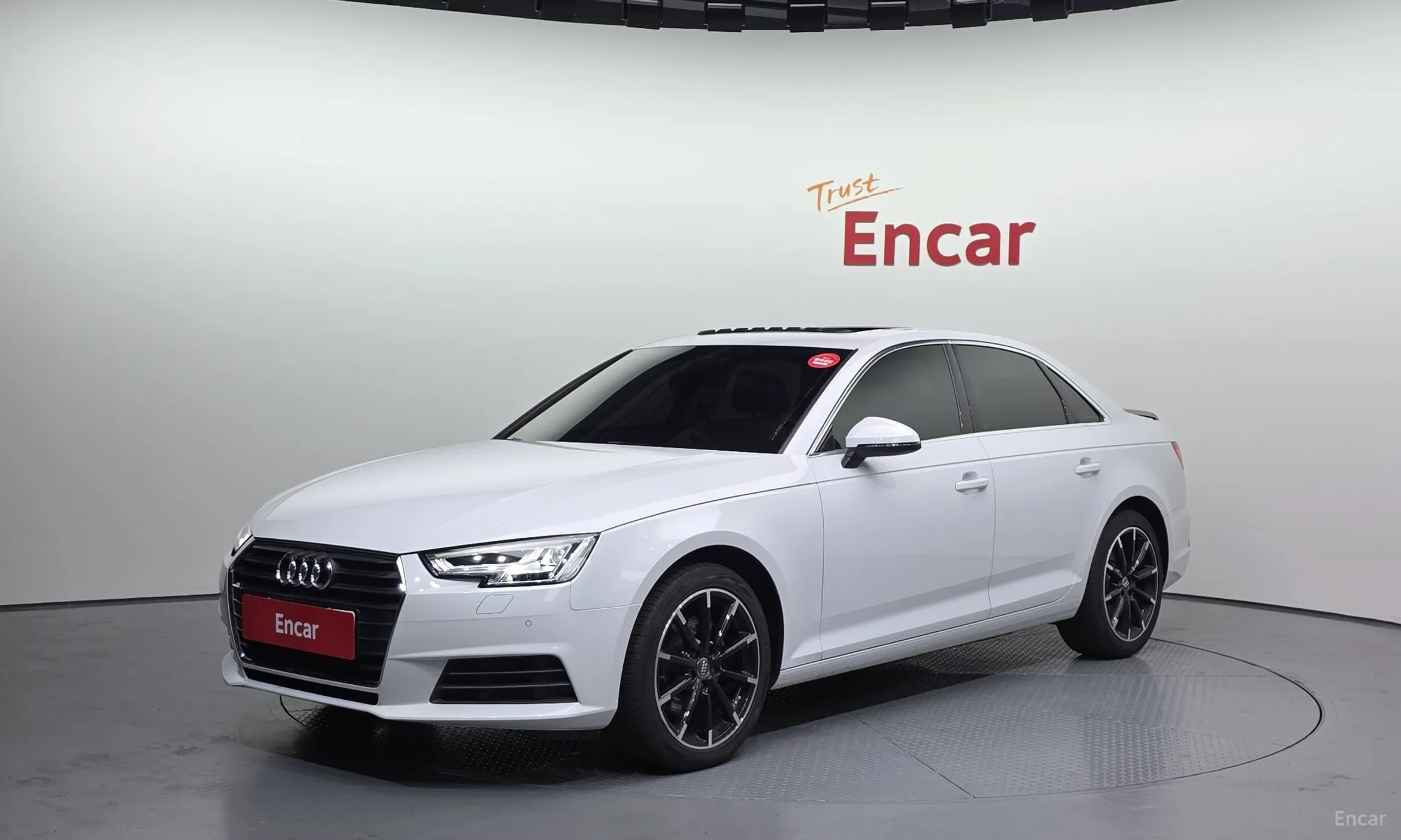 Audi A4 (B9)