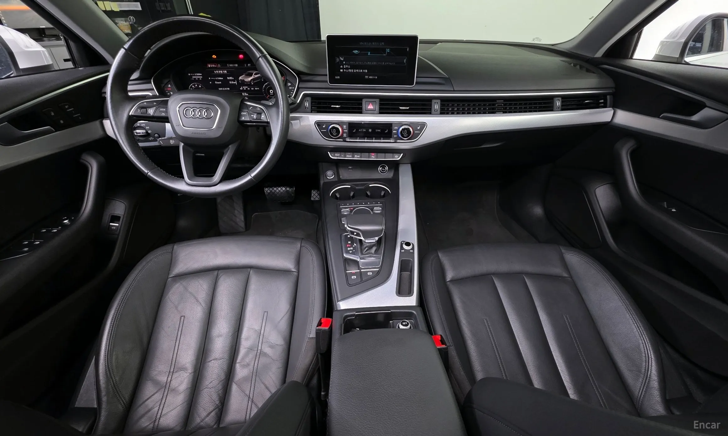 Audi A4 (B9) превью 4