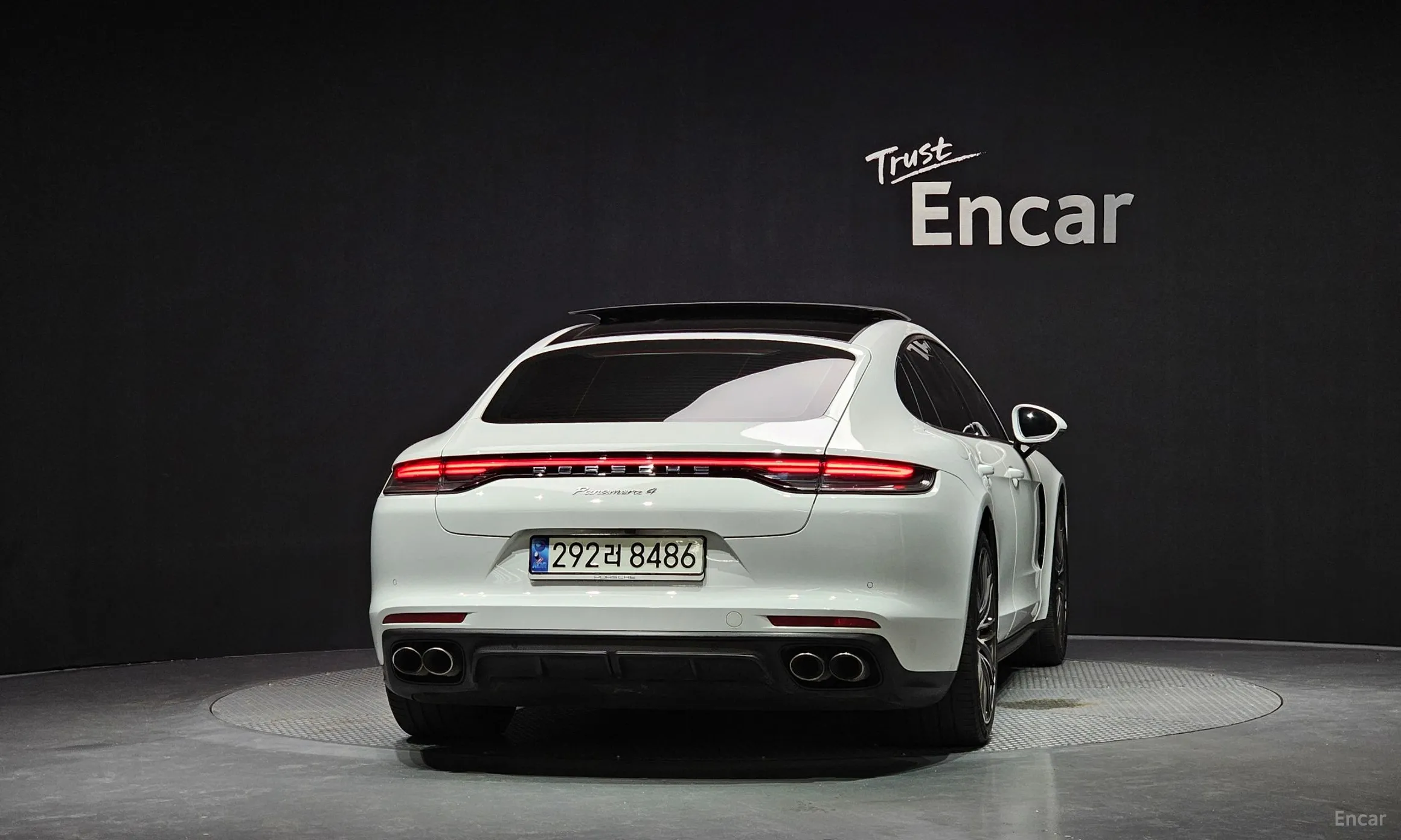 Porsche Panamera (971) превью 3
