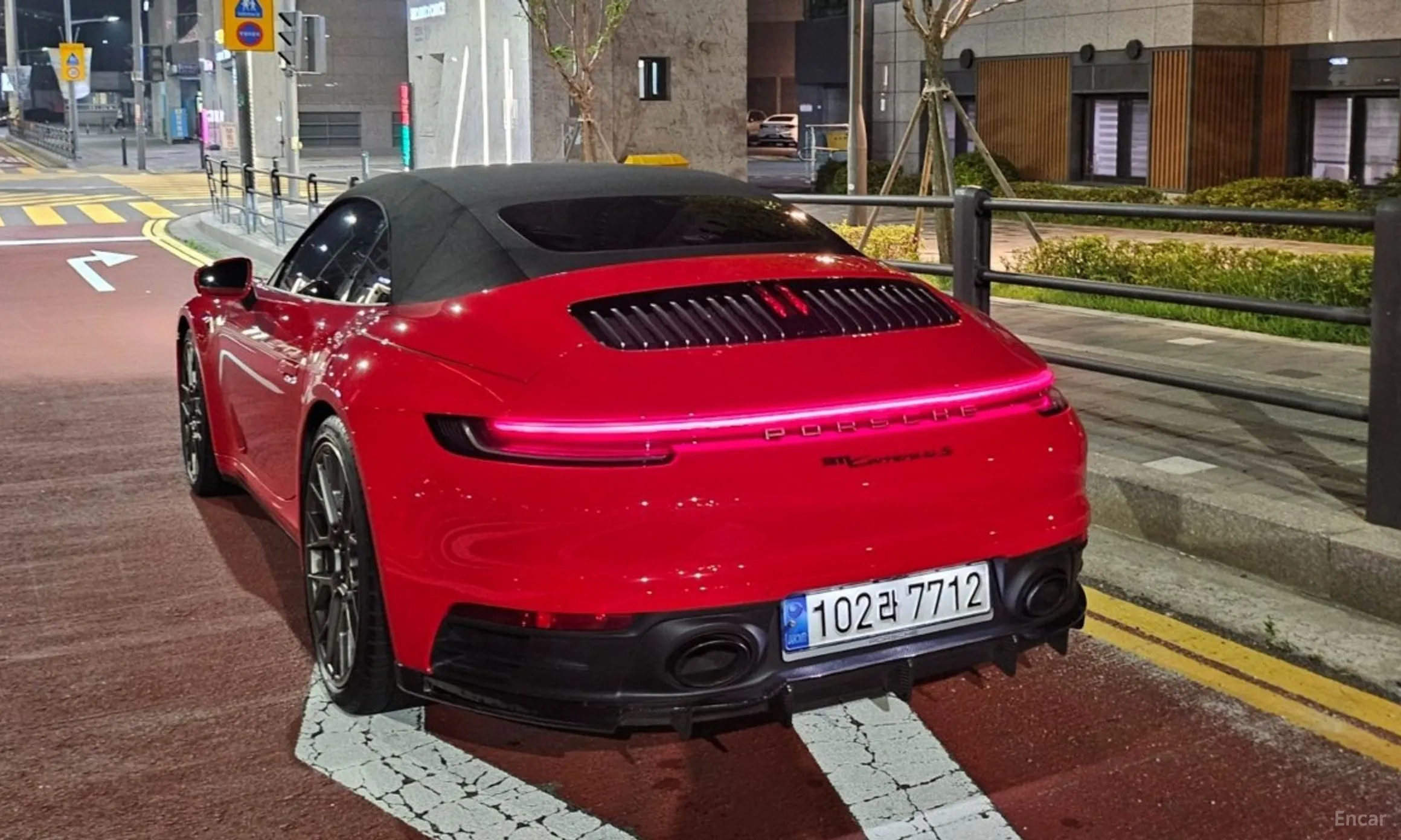 Porsche 911 (992)