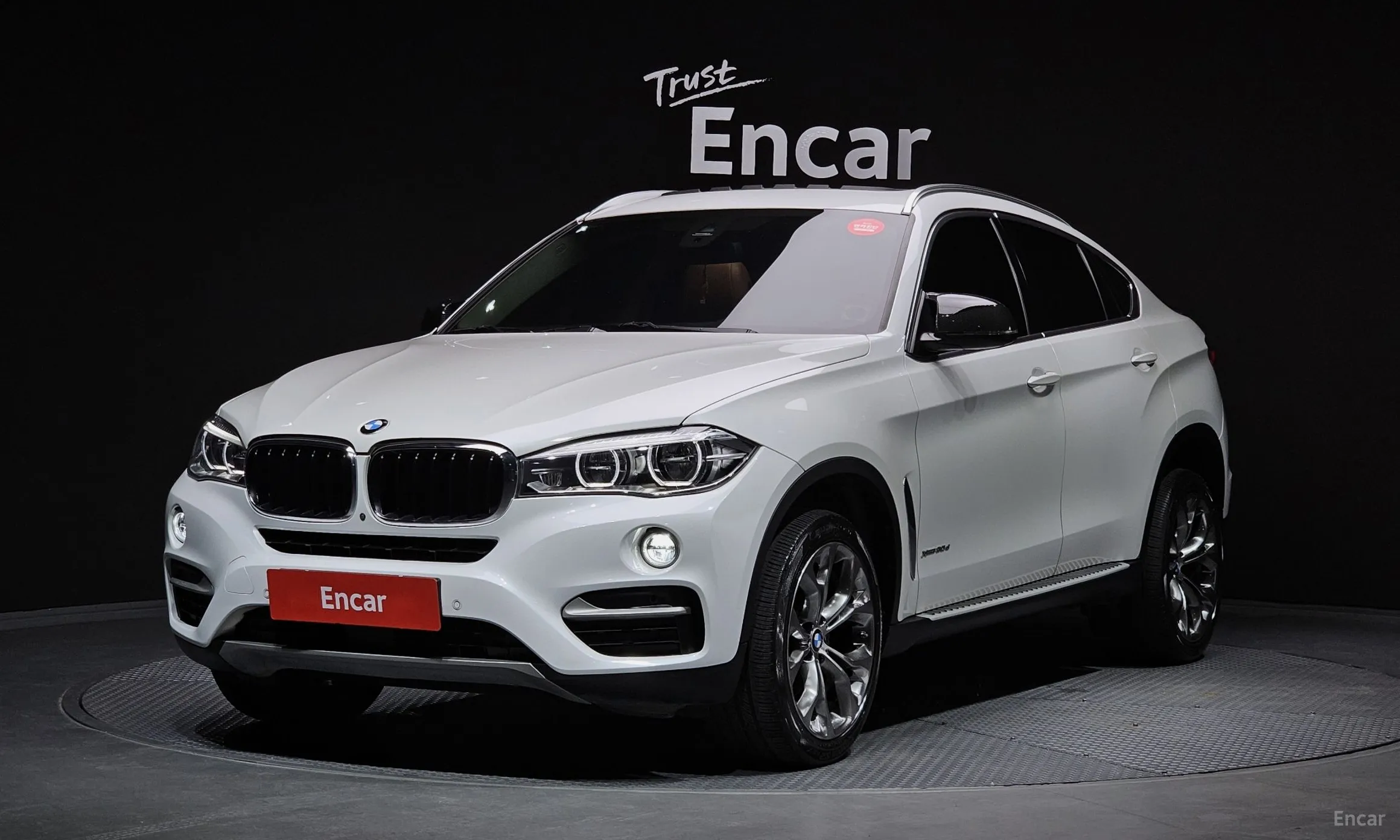 X6 (F16)