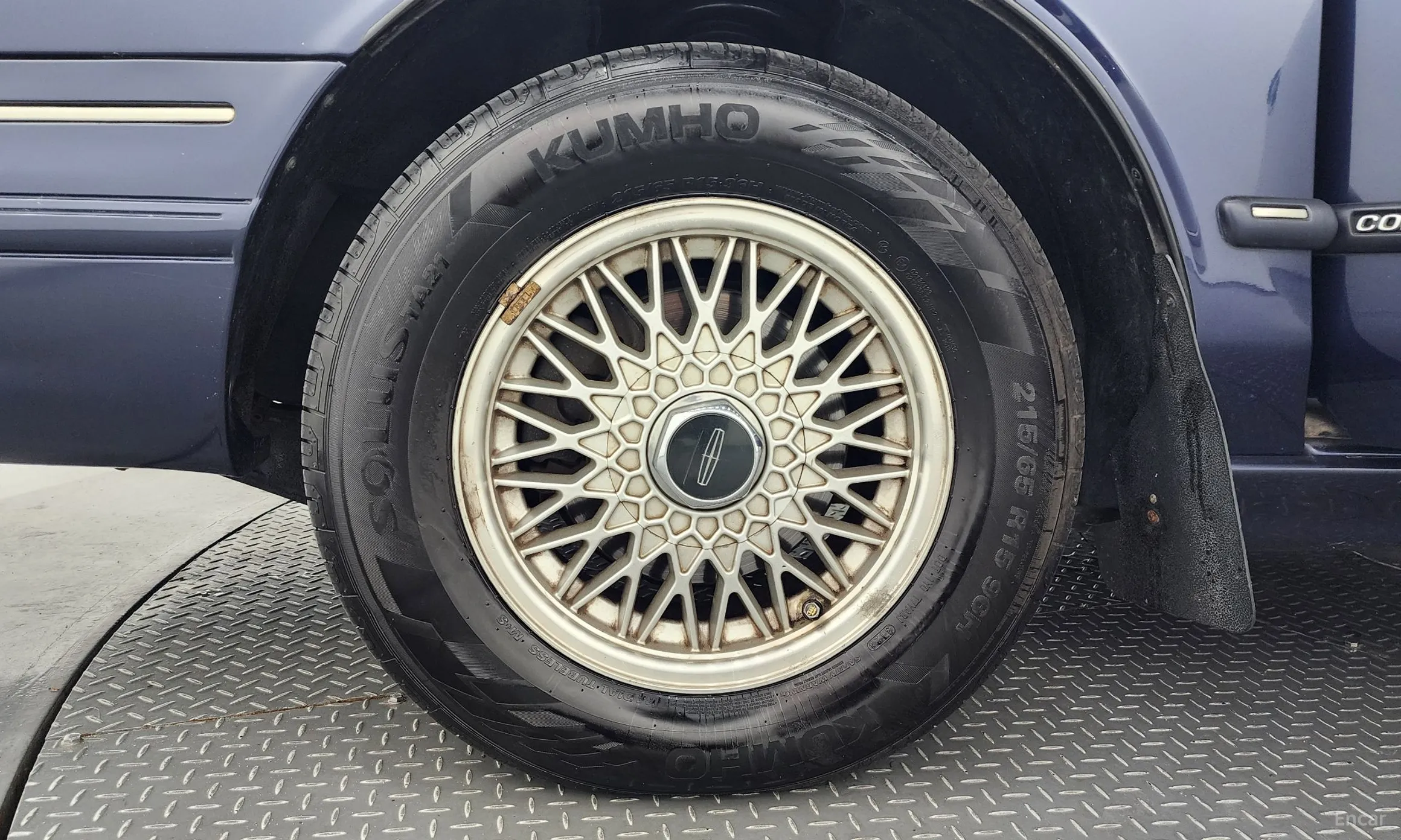 Lincoln Continental превью 5