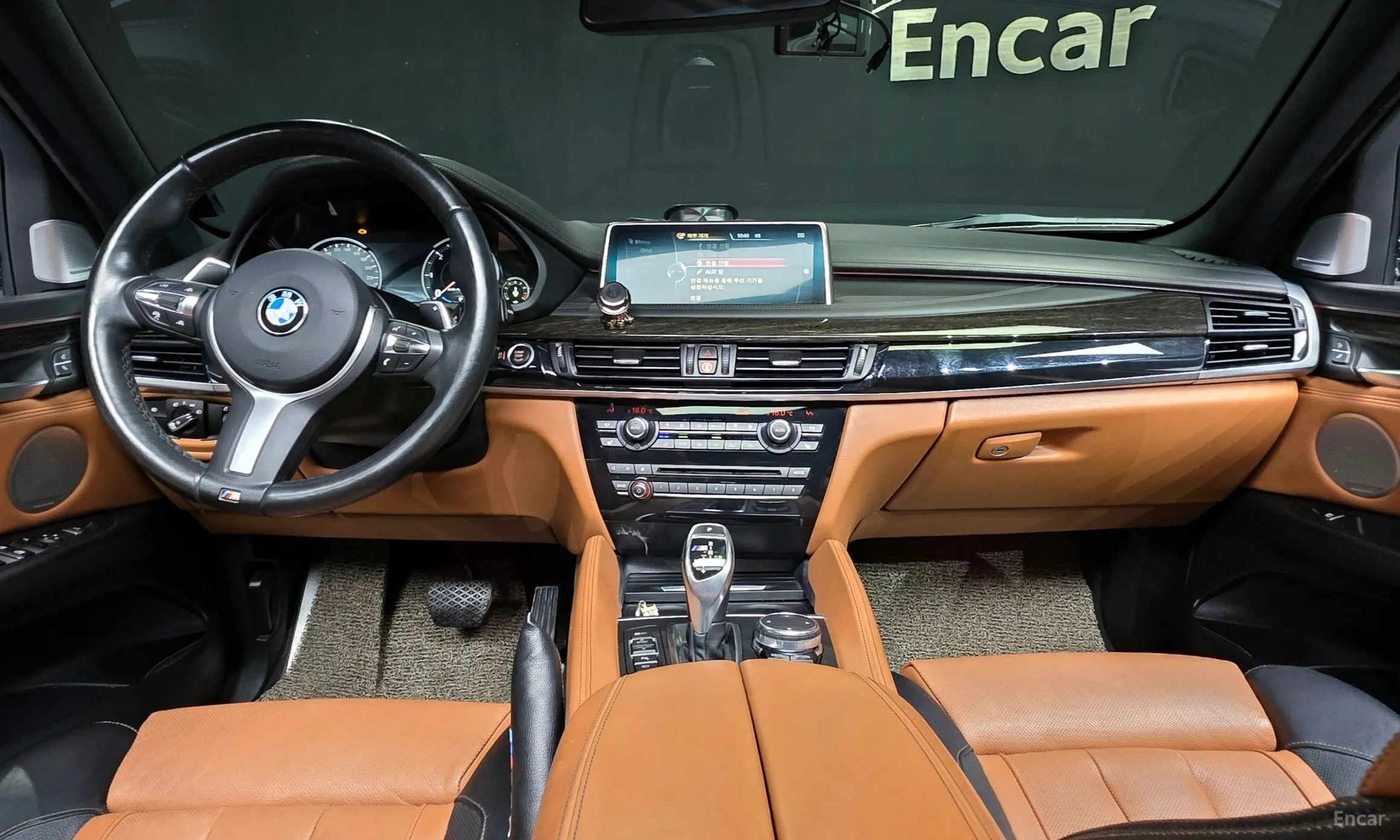 BMW X6 (F16) превью 4
