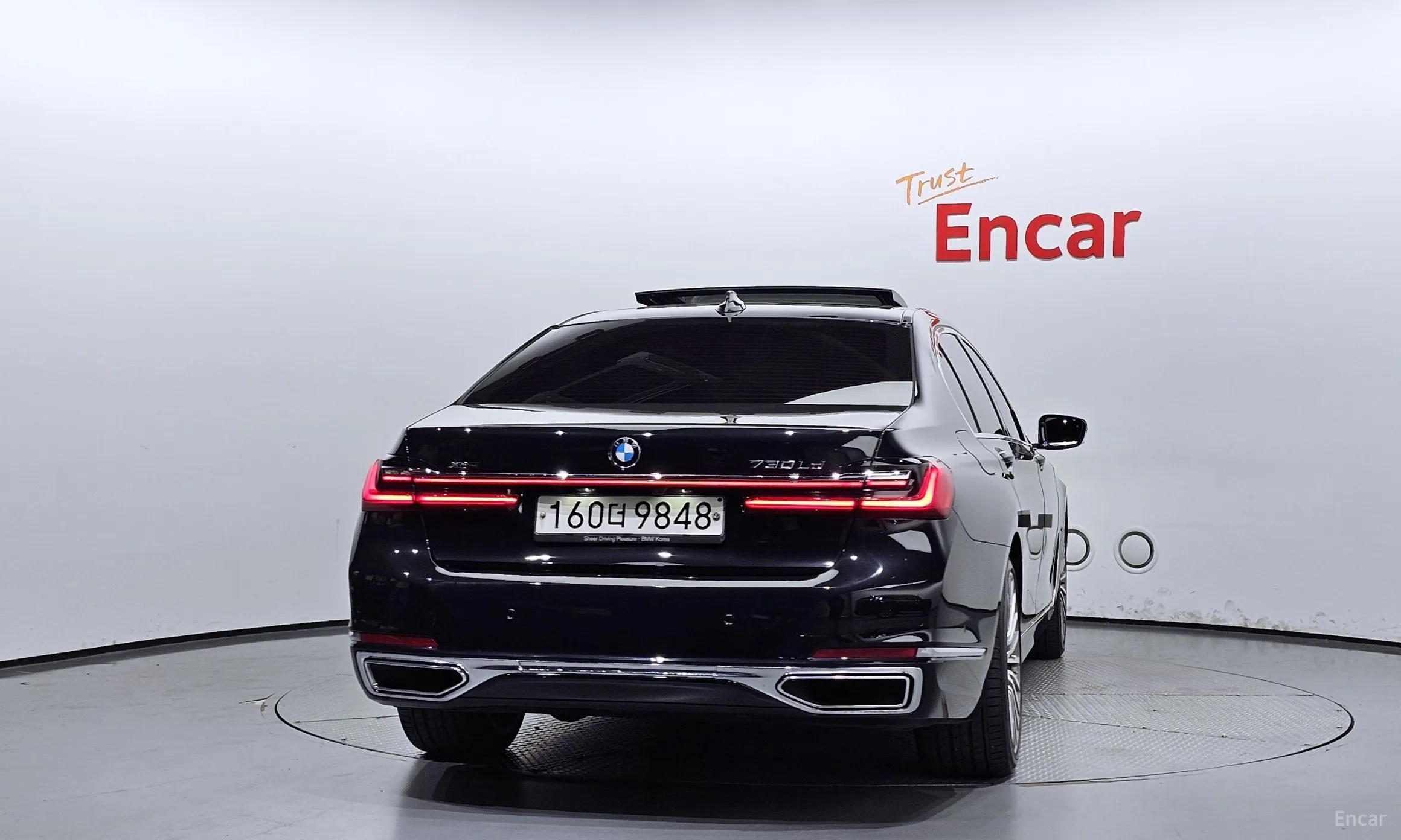 BMW 7 Series (G11) превью 3