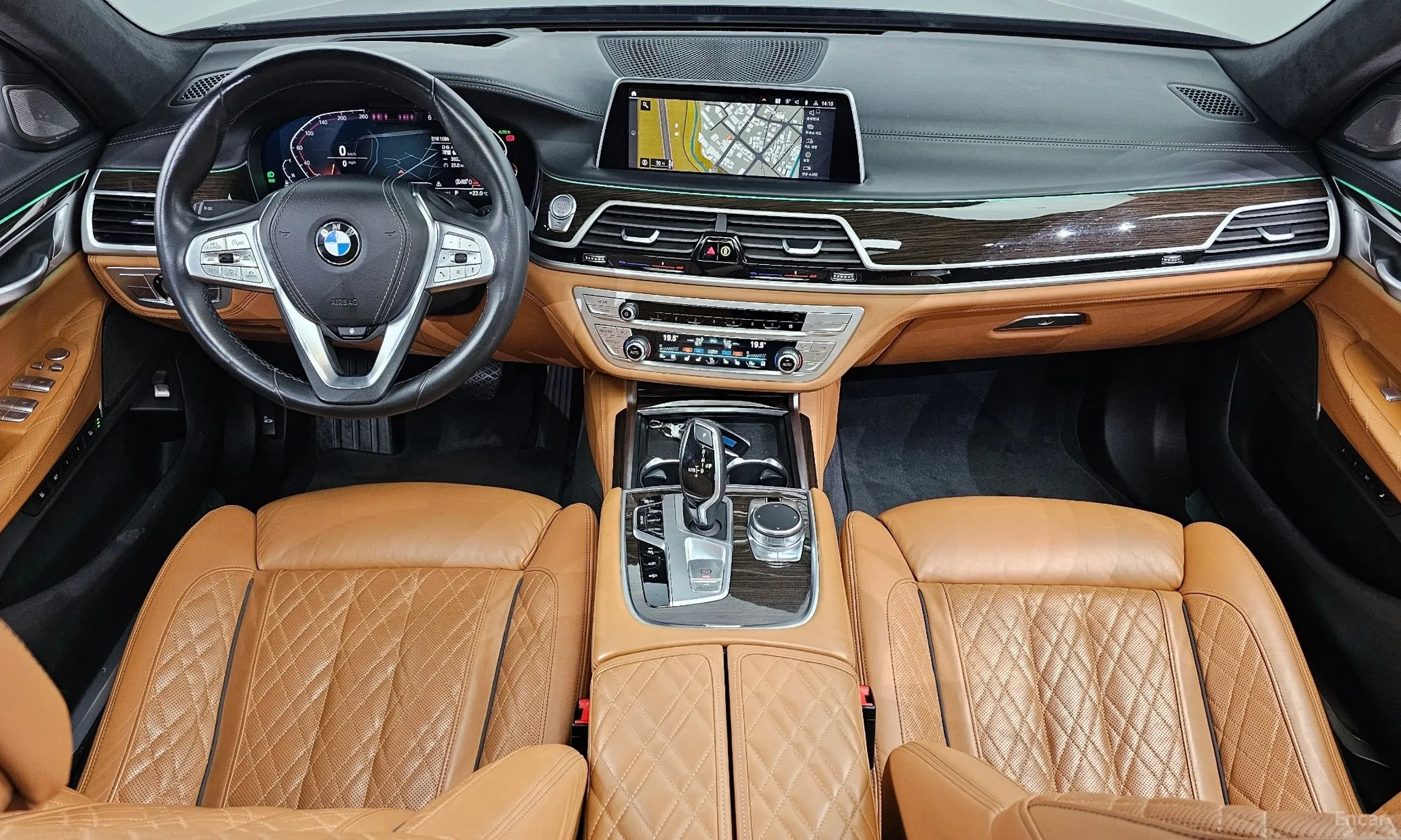 BMW 7 Series (G11) превью 4