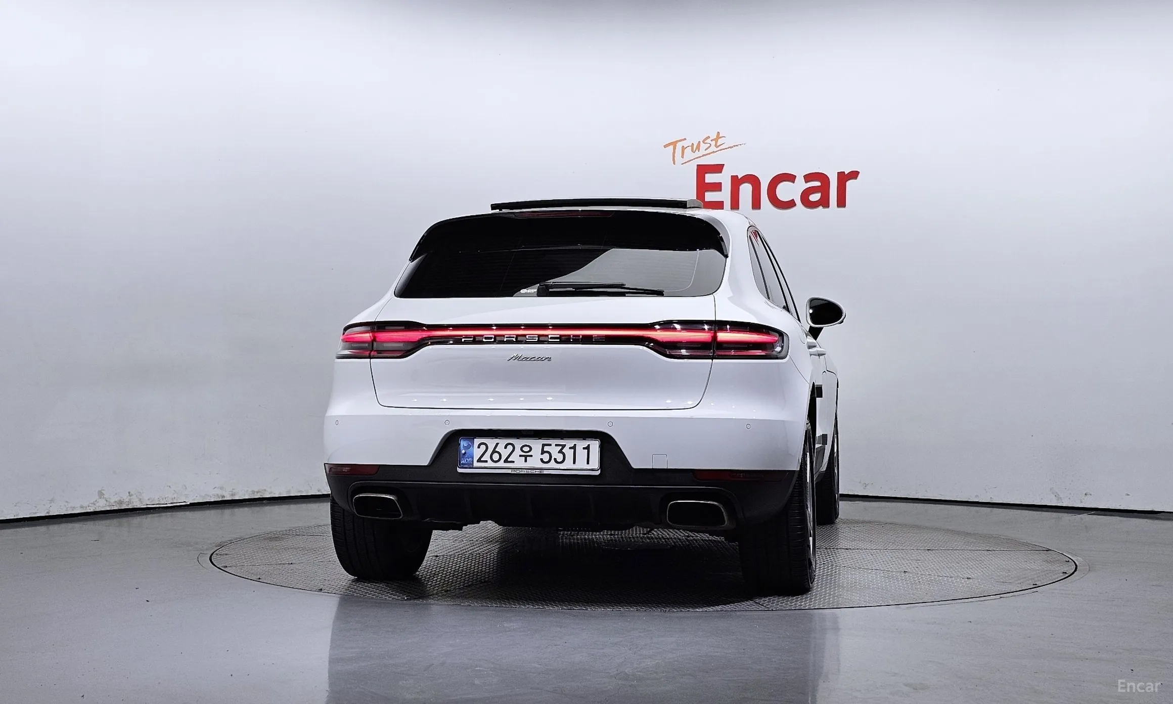 Porsche Macan превью 3