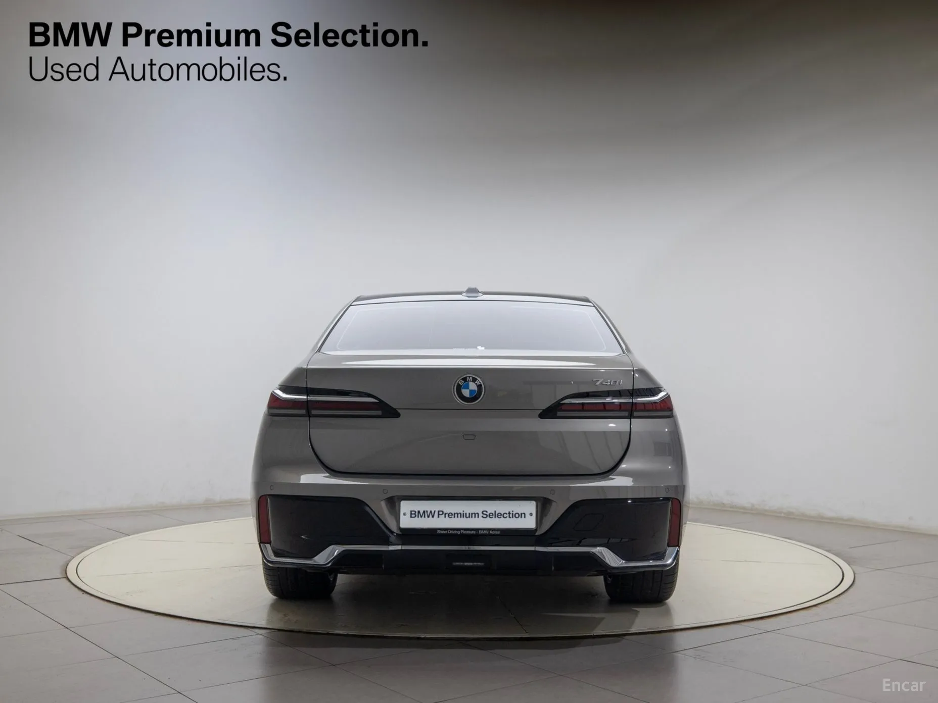 BMW 7 Series (G70) превью 2