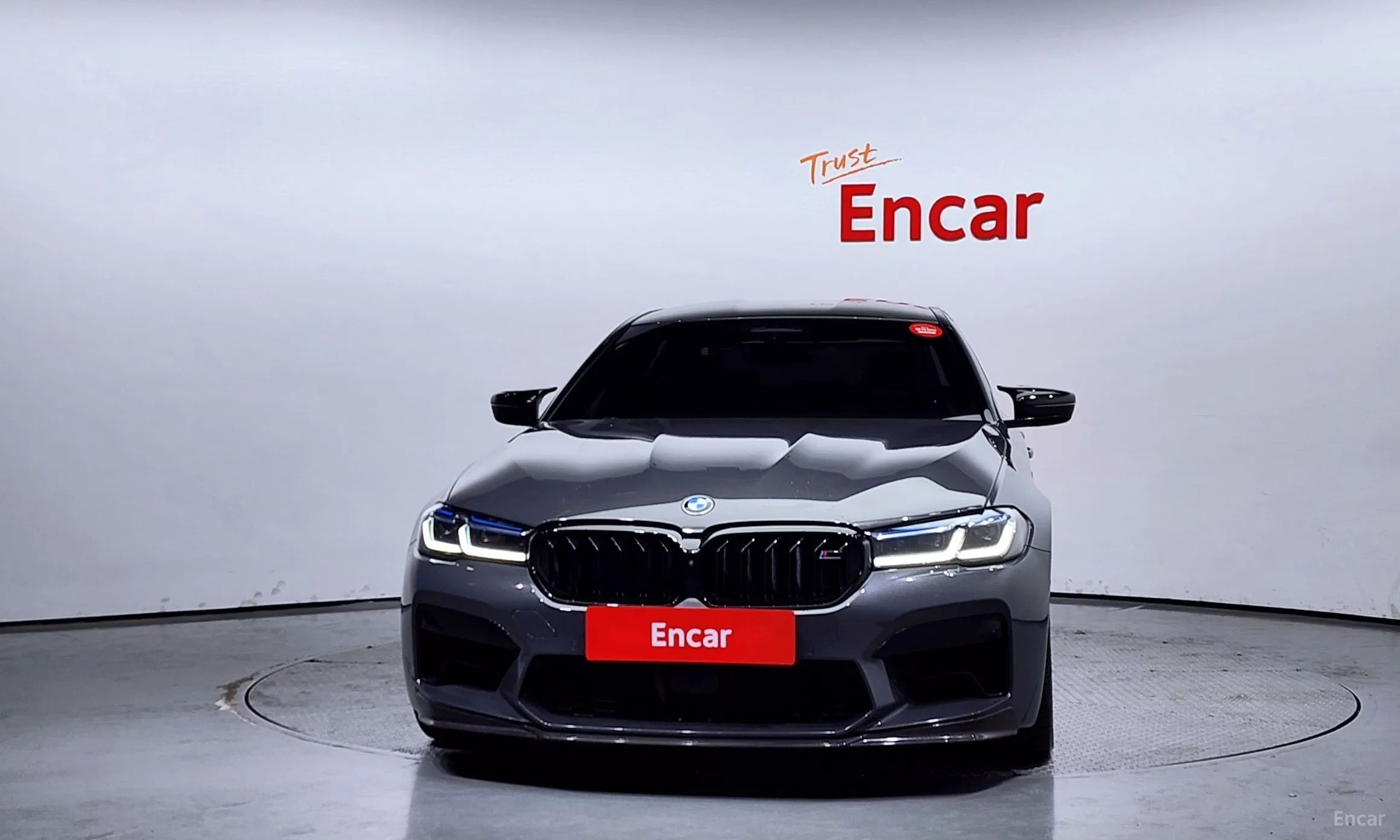 BMW M5 (F90)