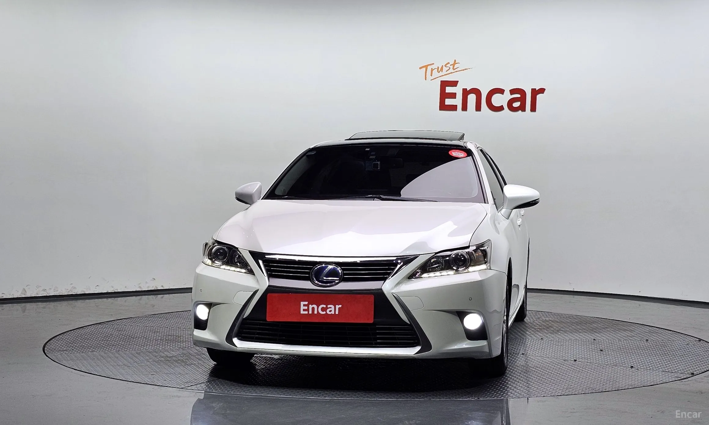 Lexus CT200h превью 3