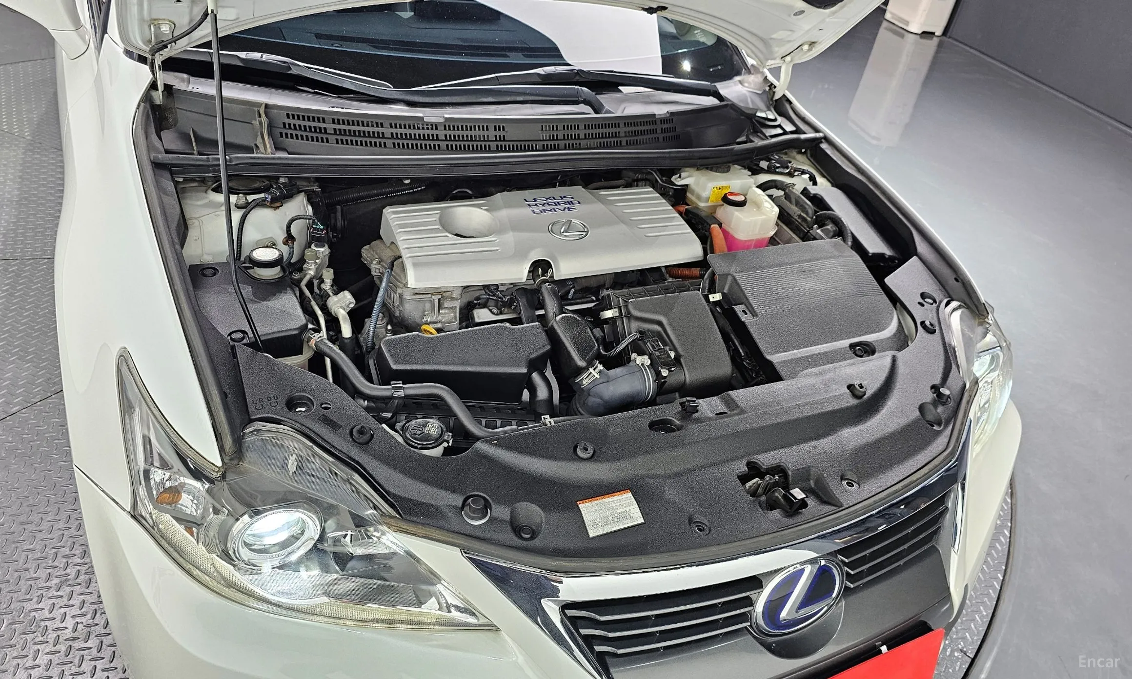 Lexus CT200h превью 6