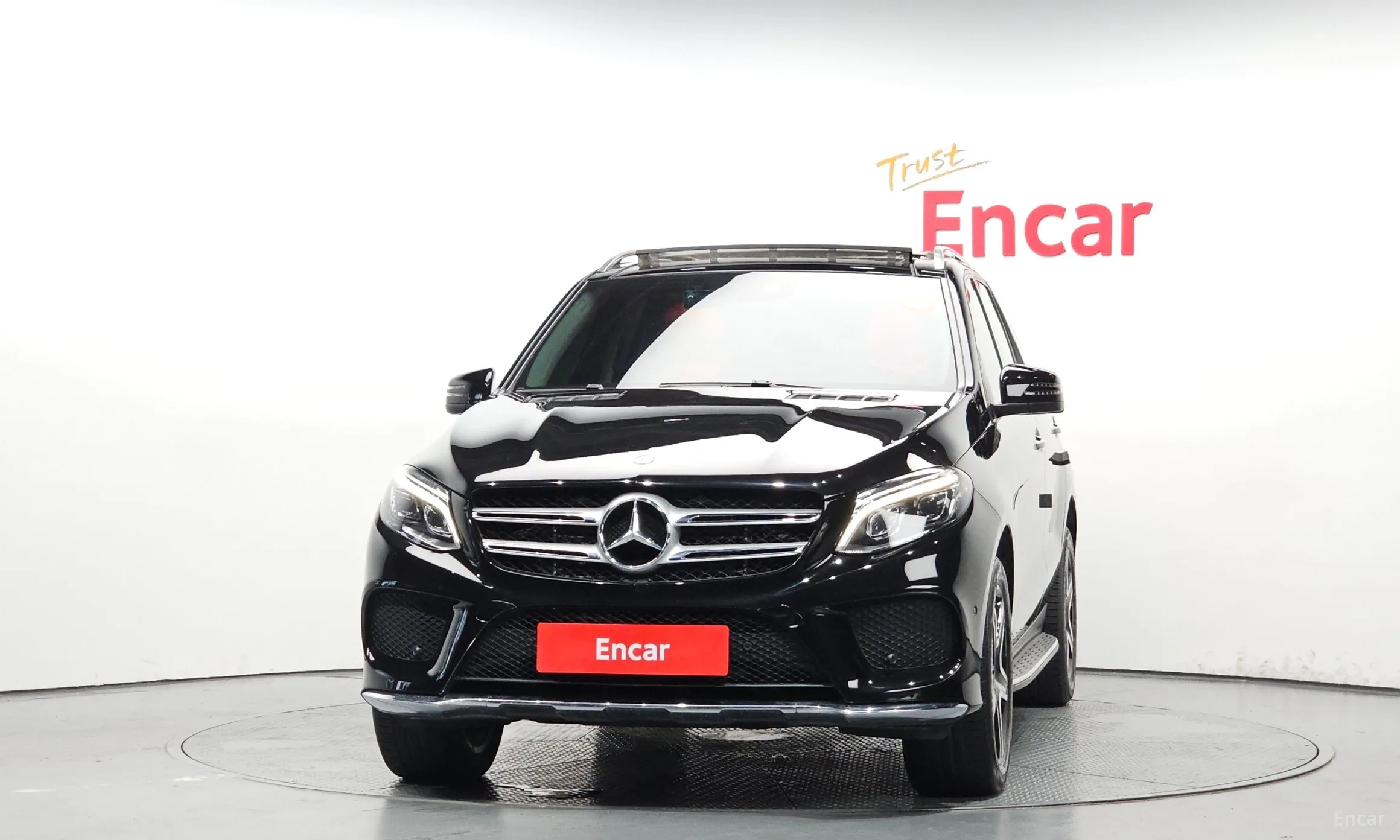 Mercedes Benz GLE-Class W166