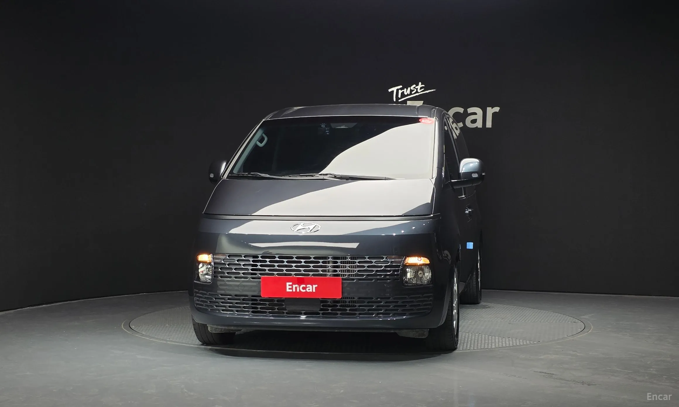 Hyundai Staria превью 2
