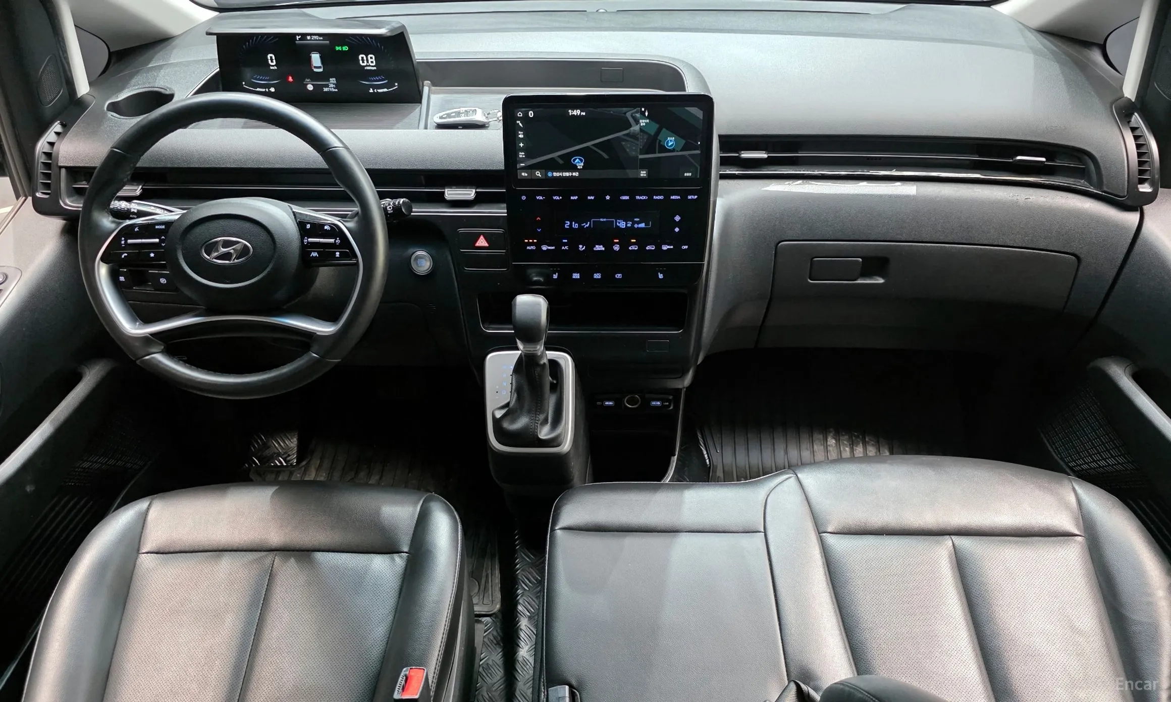 Hyundai Staria превью 4