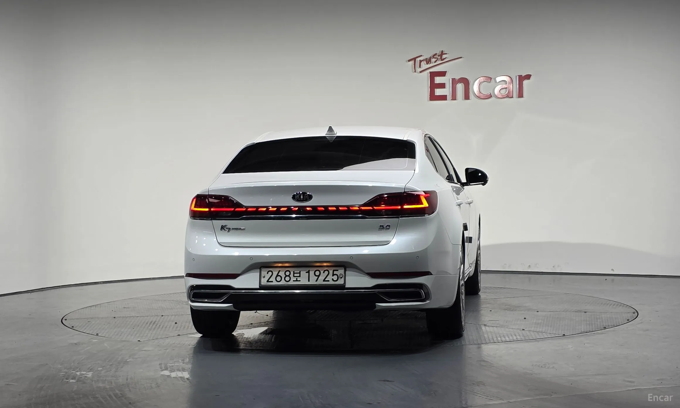 Kia K7 Premier превью 3
