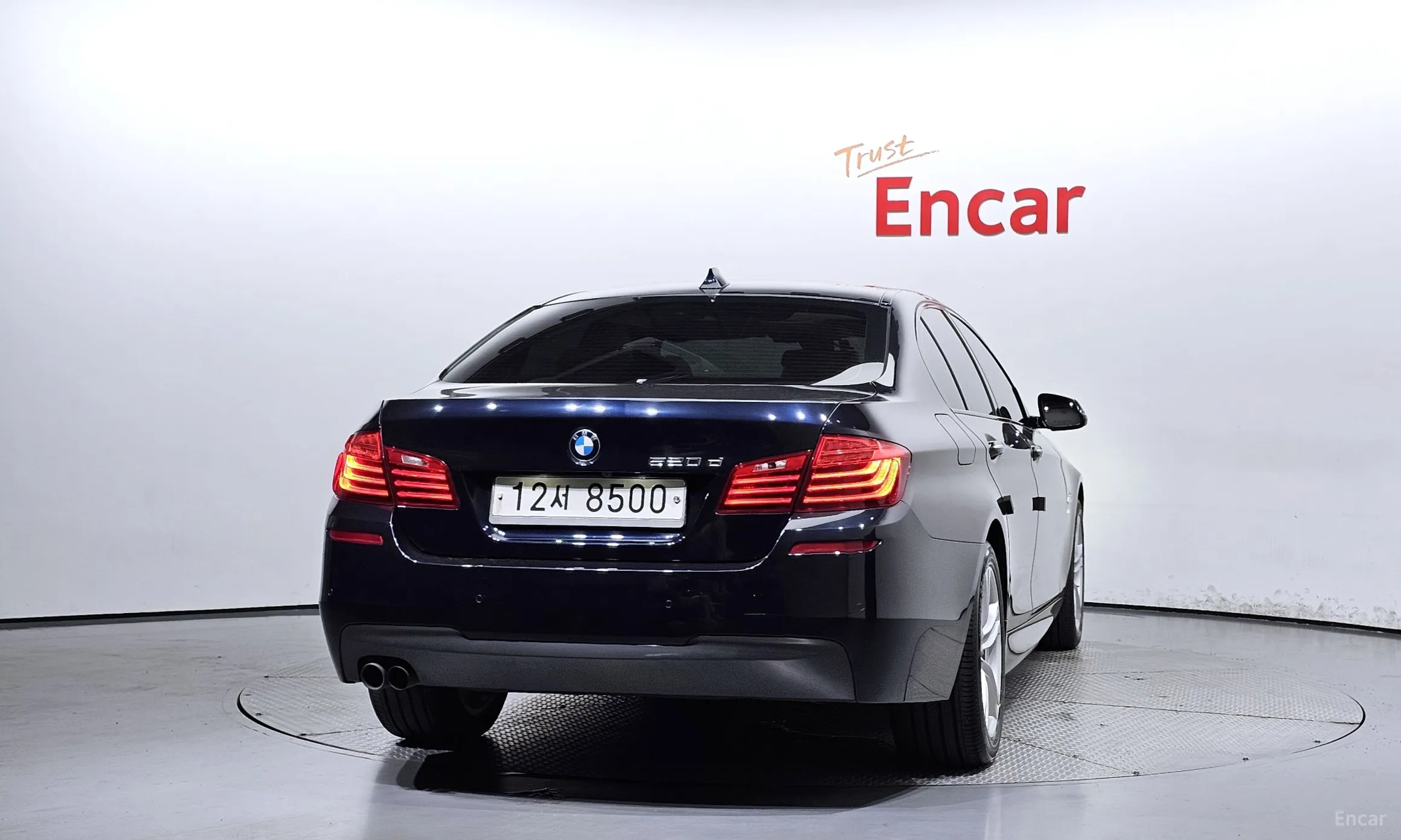 BMW 5 Series (F10) превью 3