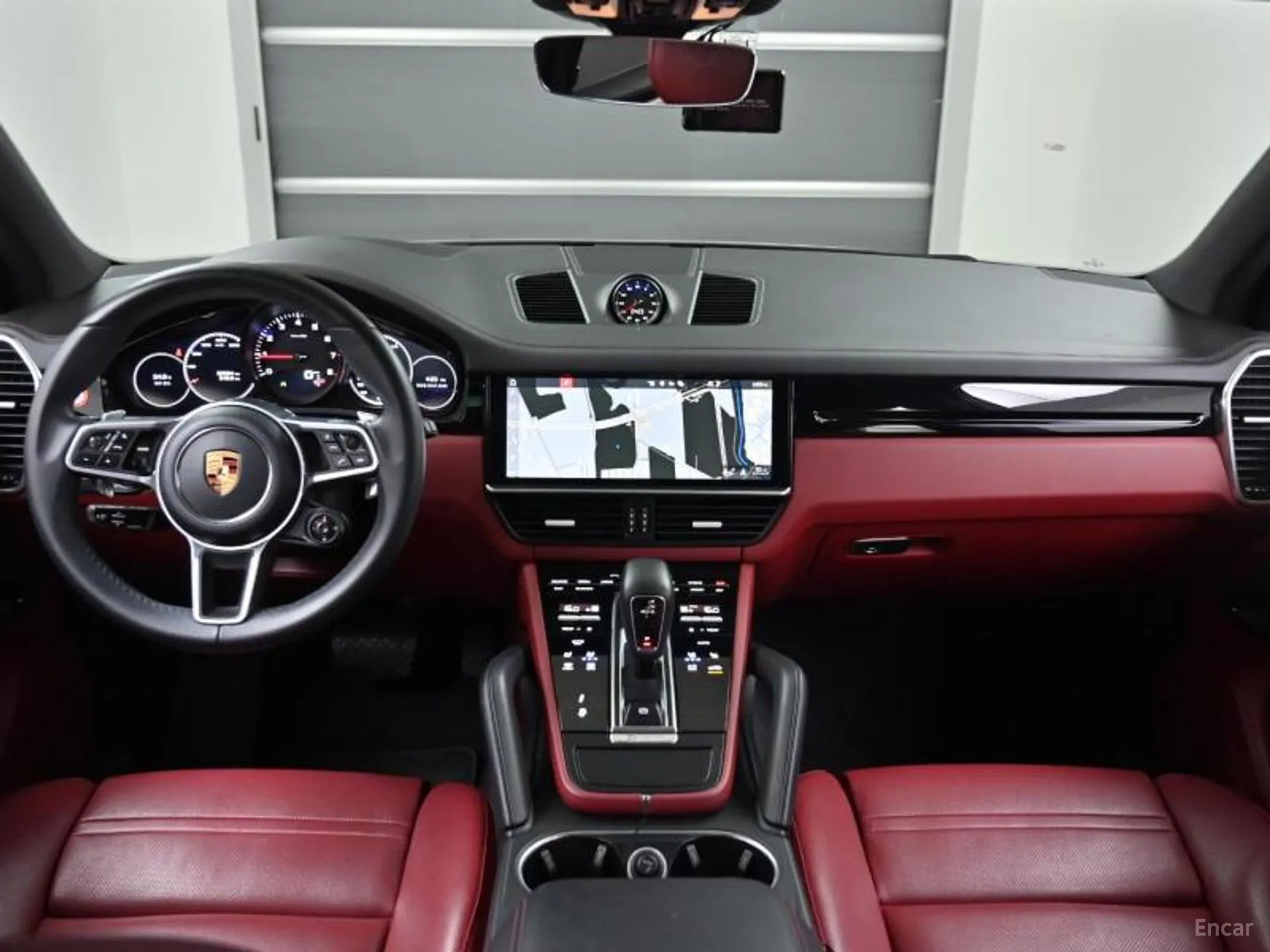 Porsche Cayenne (PO536) превью 4