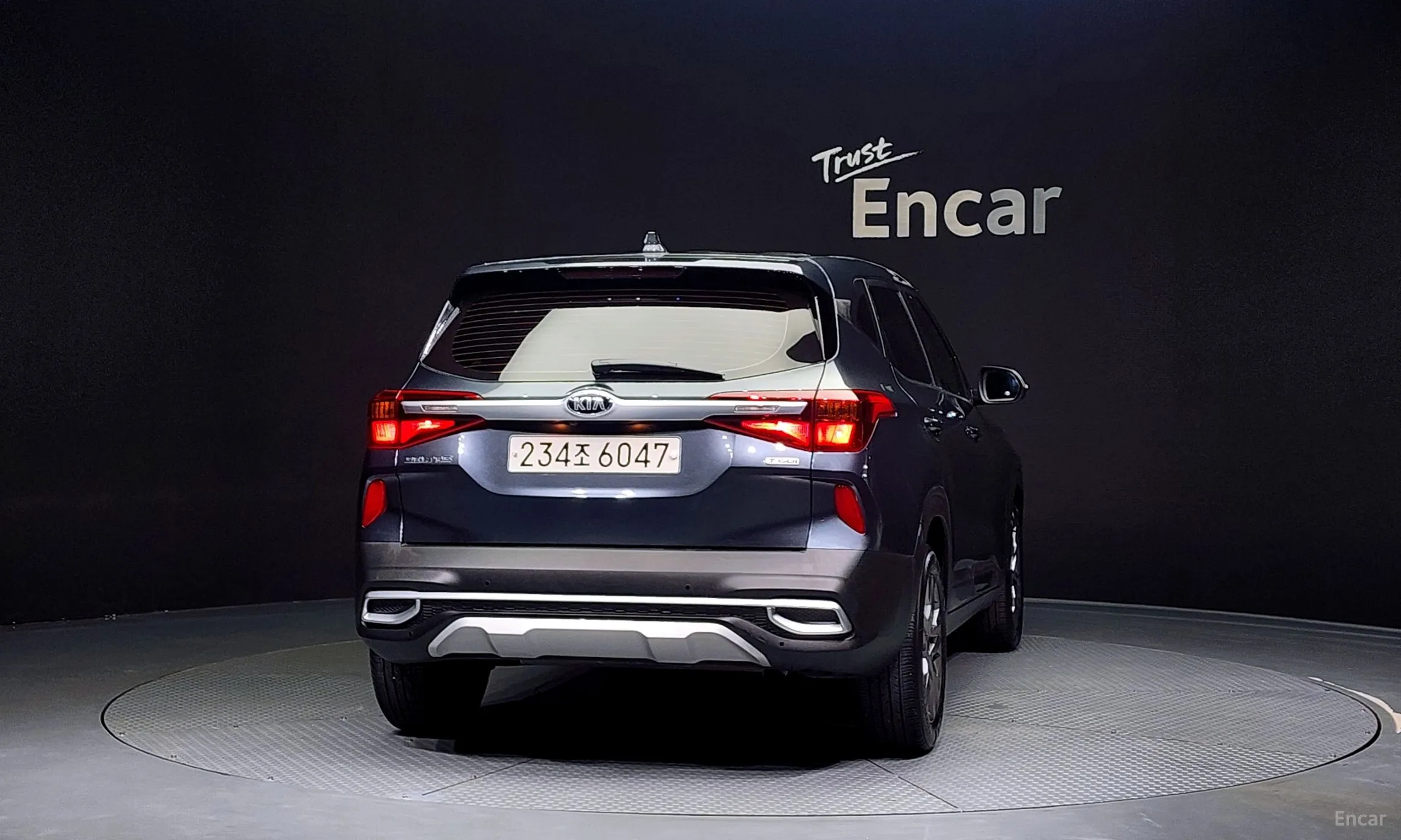 Kia Seltos превью 3