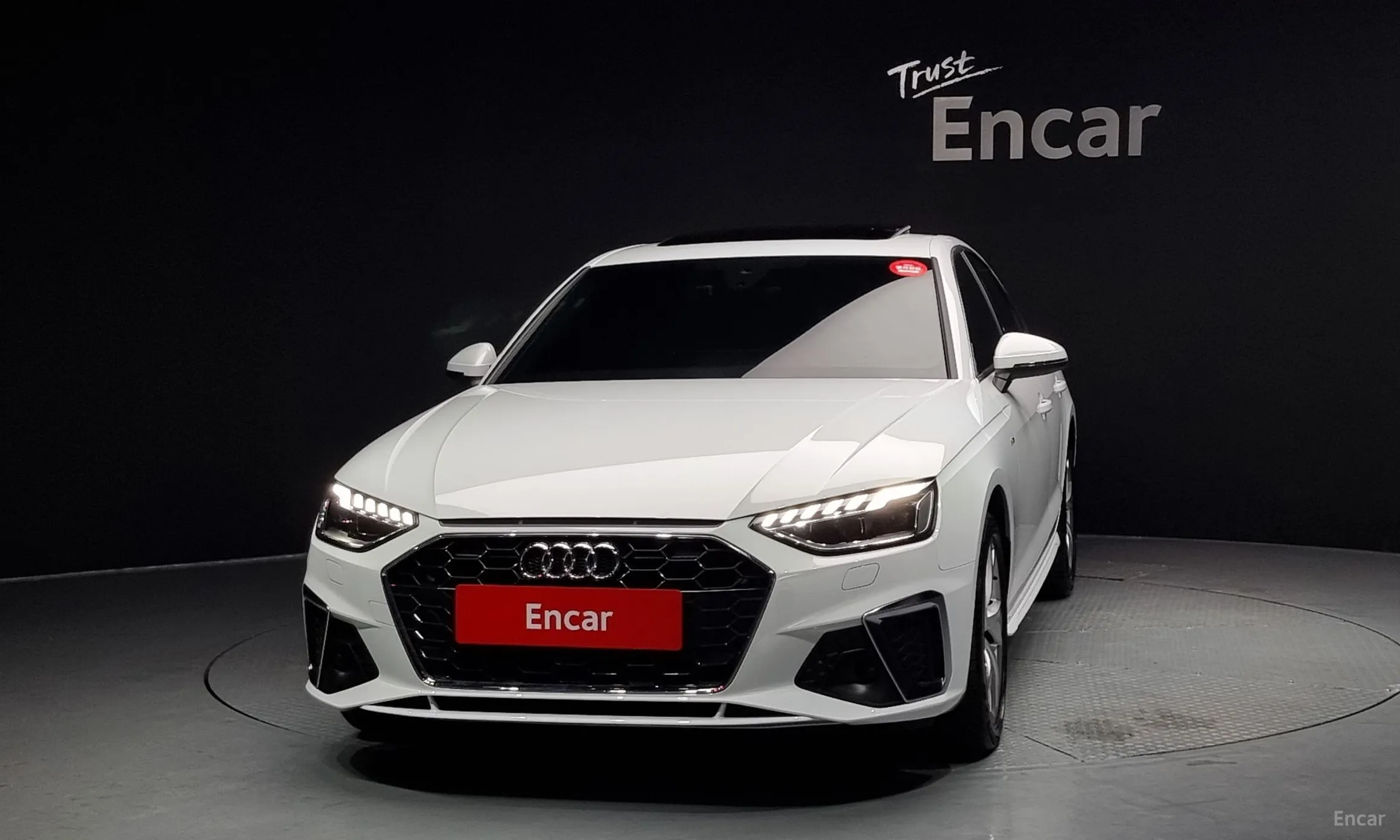 Audi A4 (B9) превью 2
