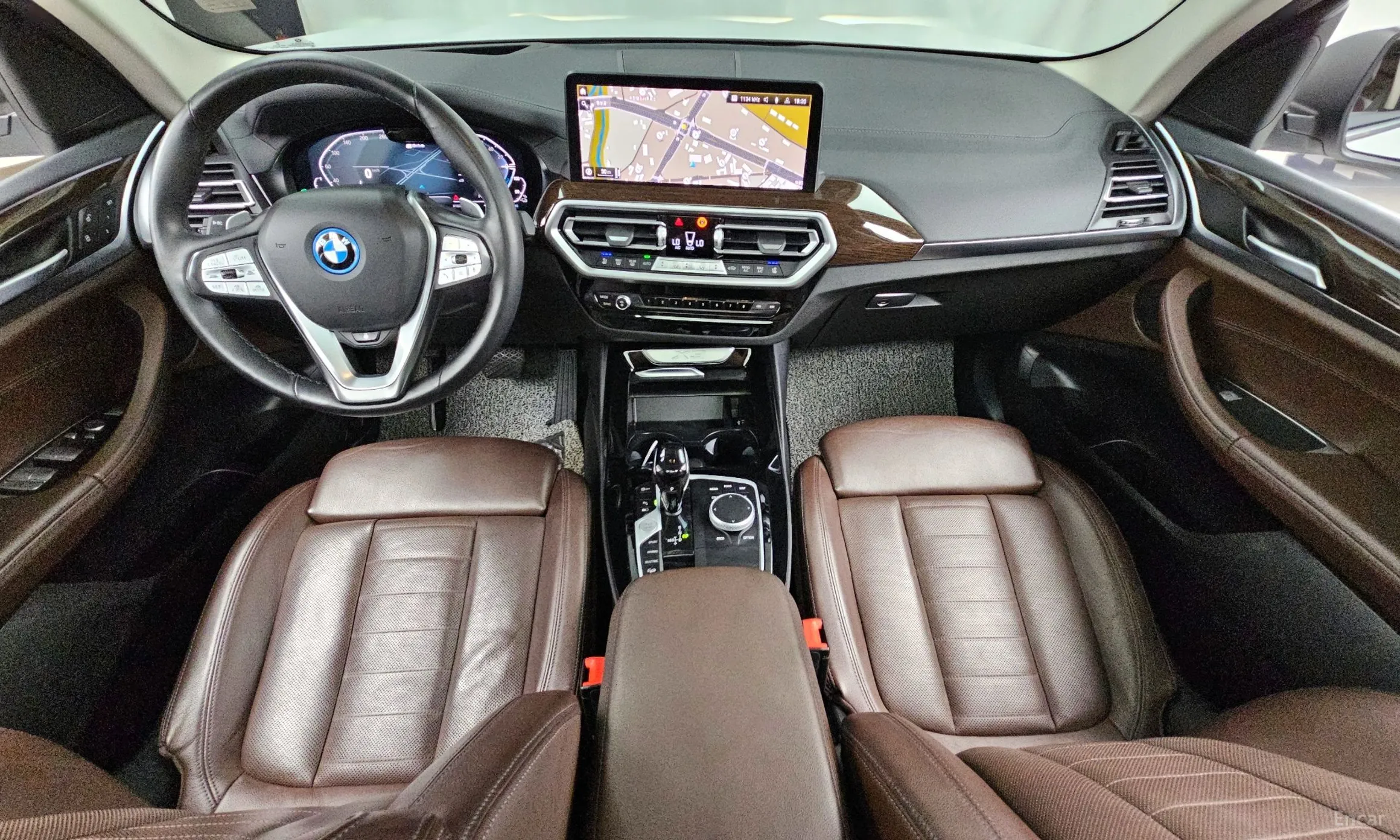 BMW X3 (G01) превью 4