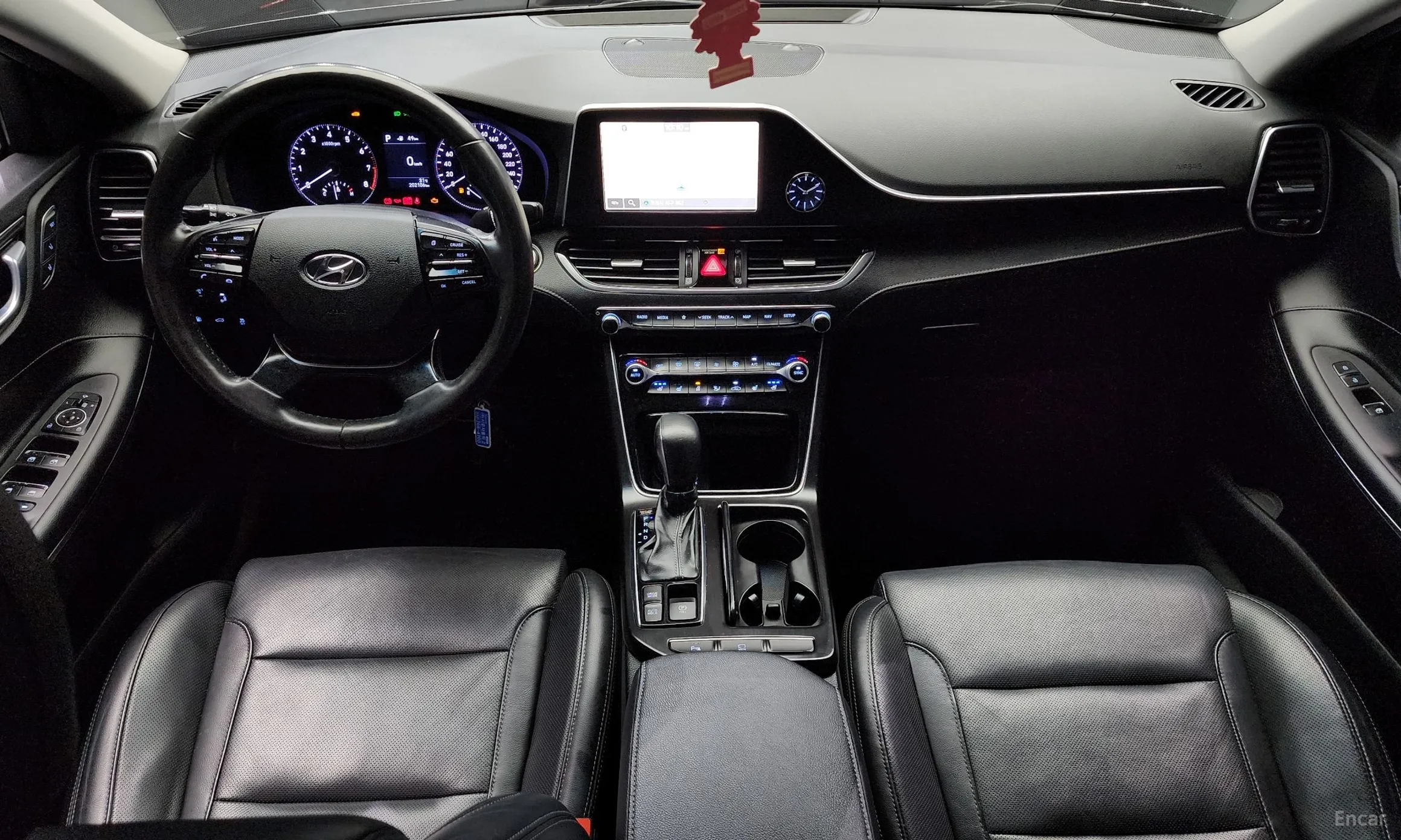 Hyundai Grandeur IG превью 4