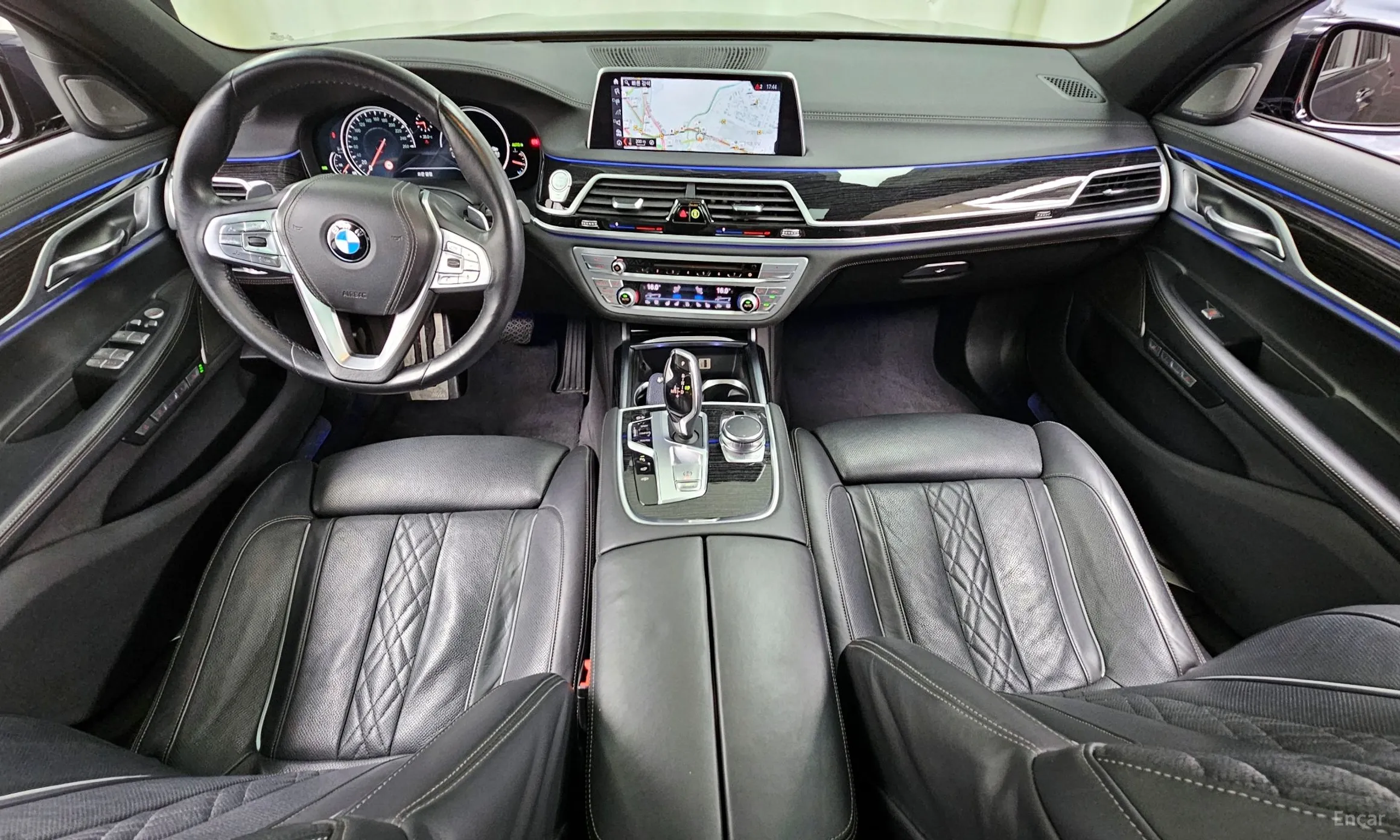 BMW 7 Series (G11) превью 4
