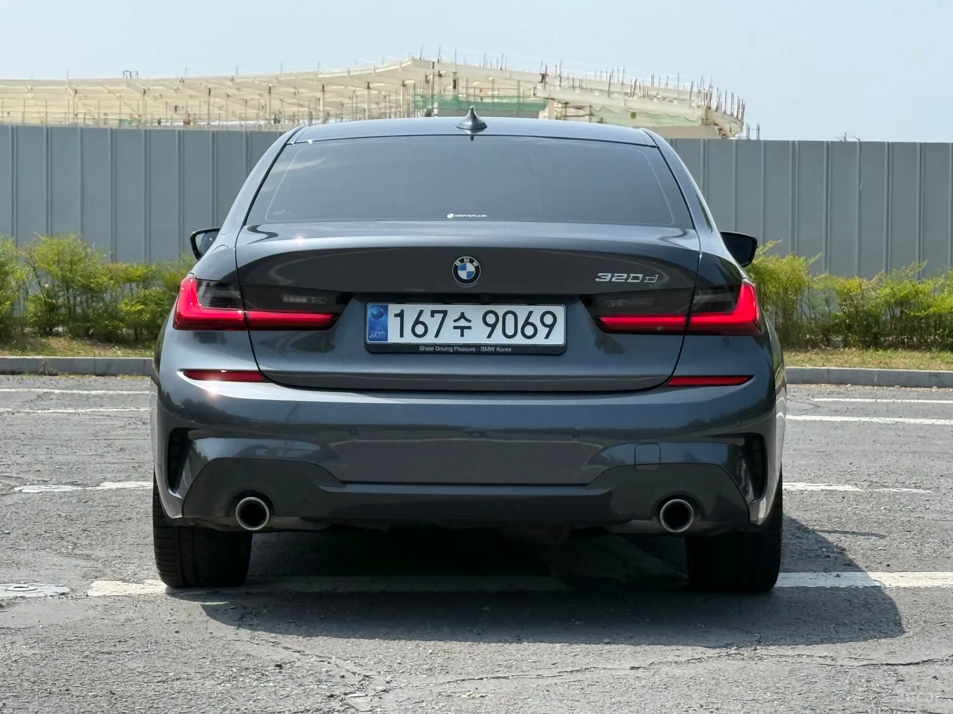 BMW 3 Series (G20) превью 3