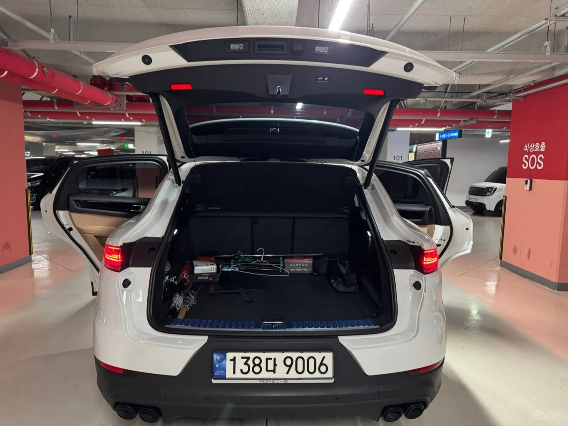 Porsche Cayenne (PO536) превью 3