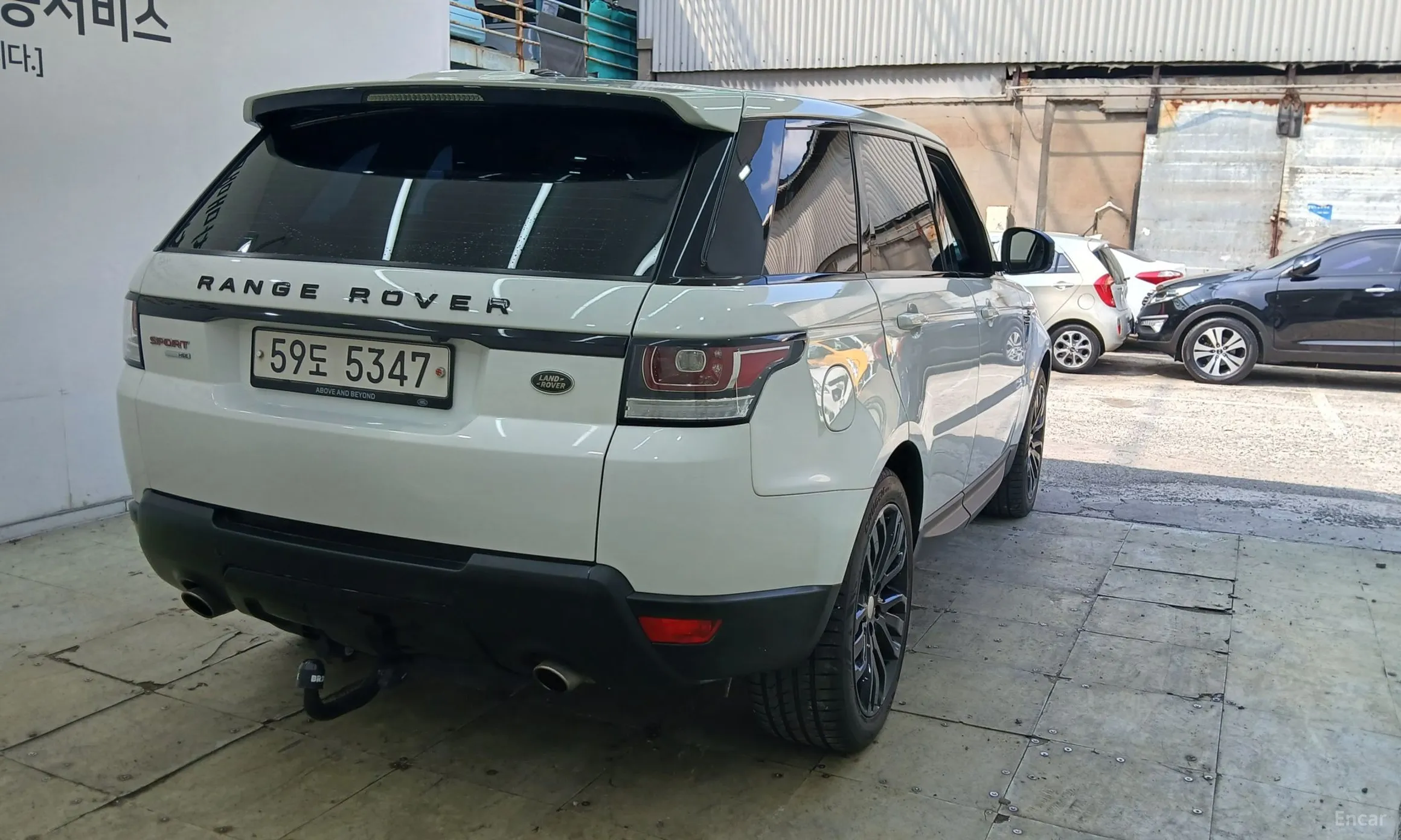 Land Rover Range Rover Sport 2nd Generation
