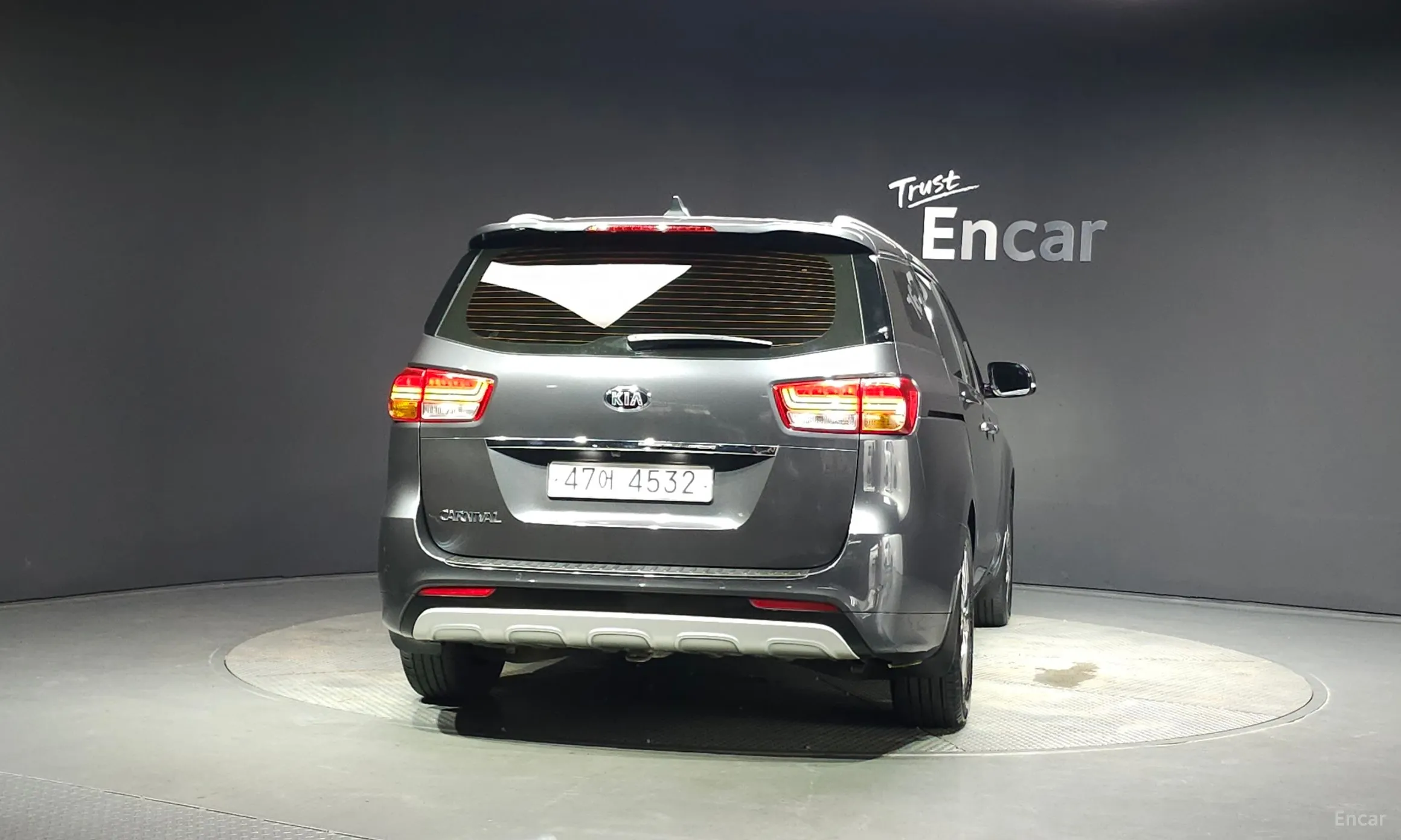 Kia Carnival превью 3
