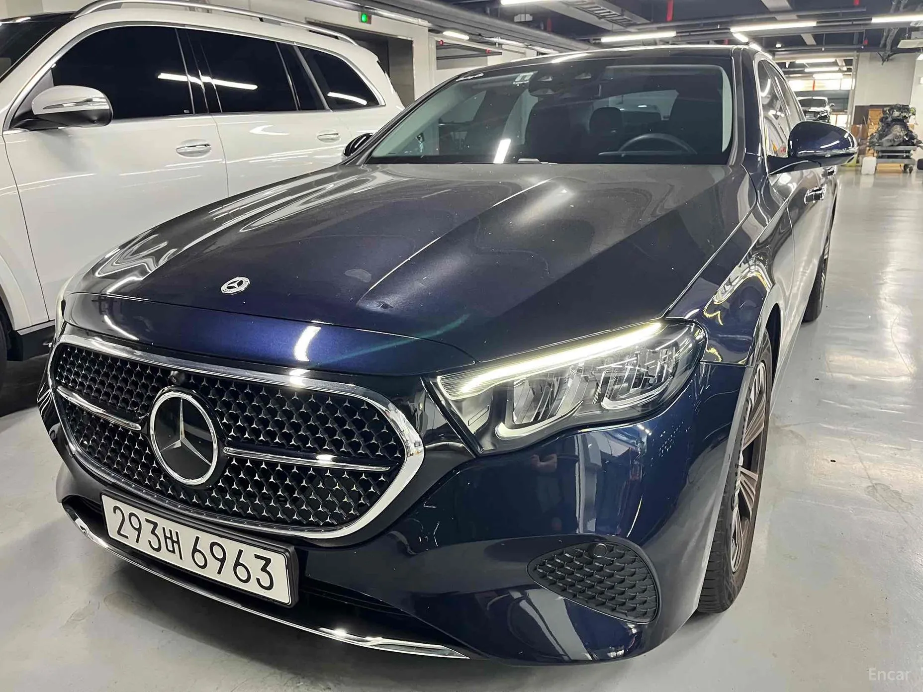 E-Class W214