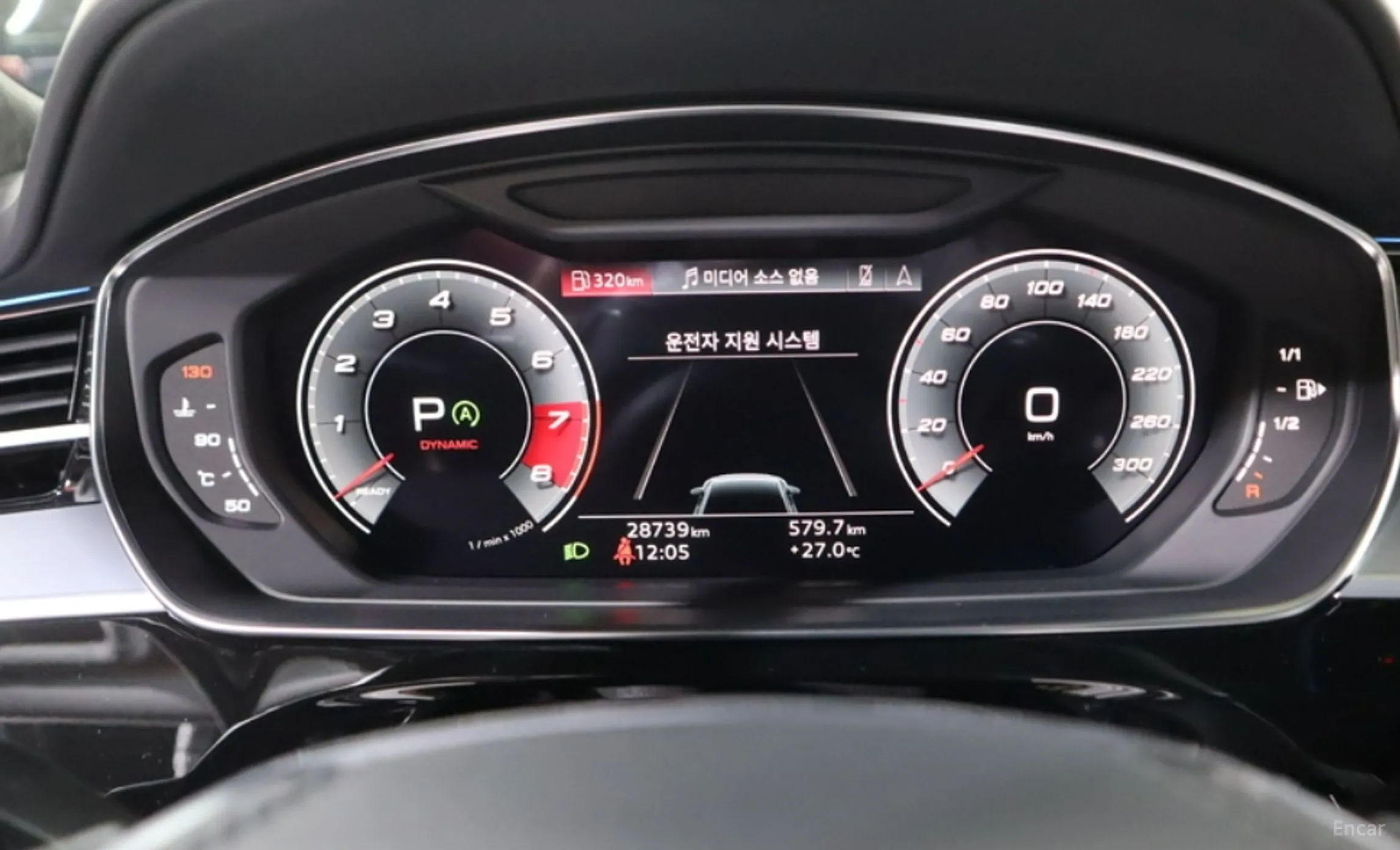 Audi S8 (D5) превью 3