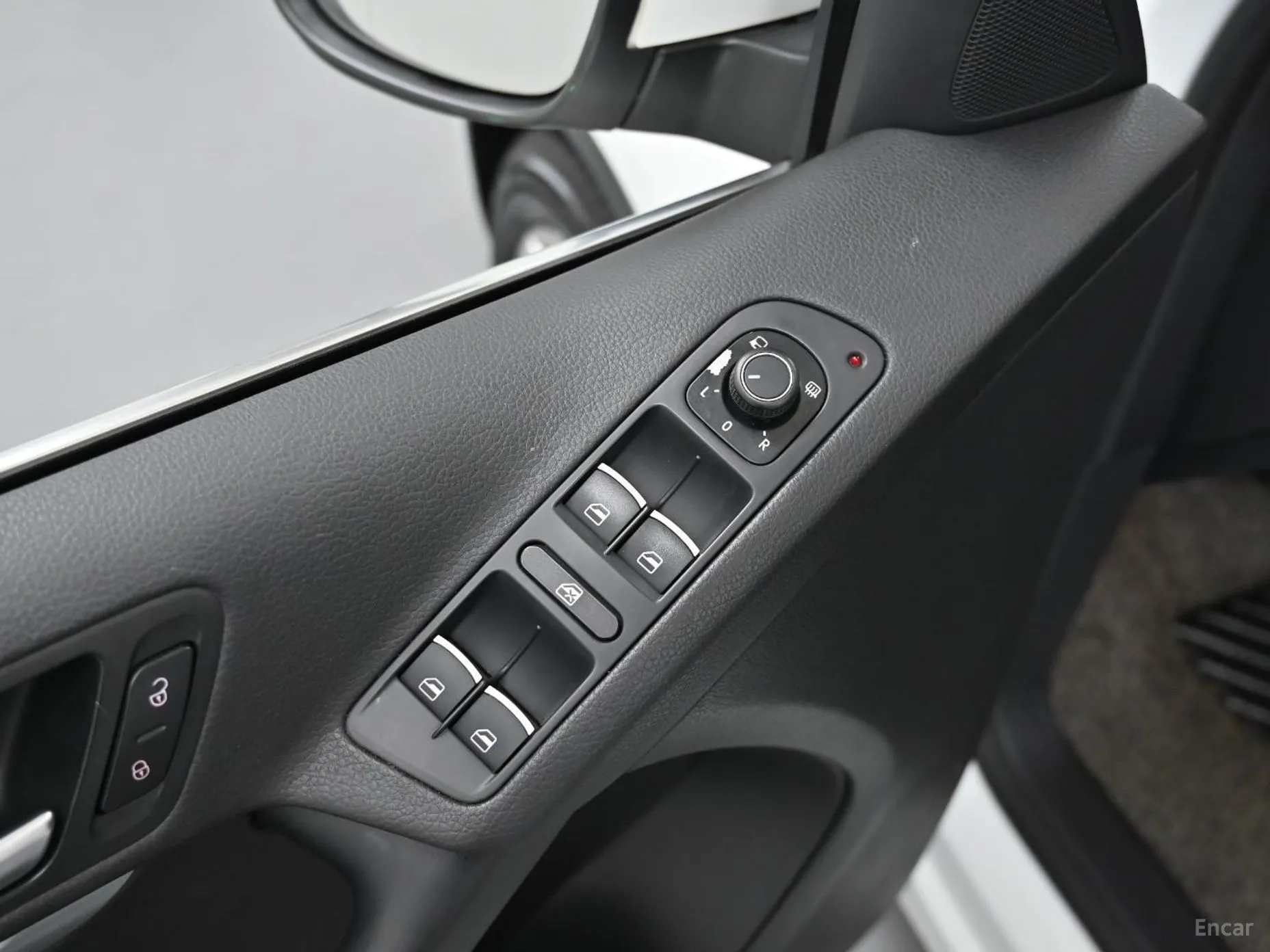 Volkswagen New Tiguan превью 4