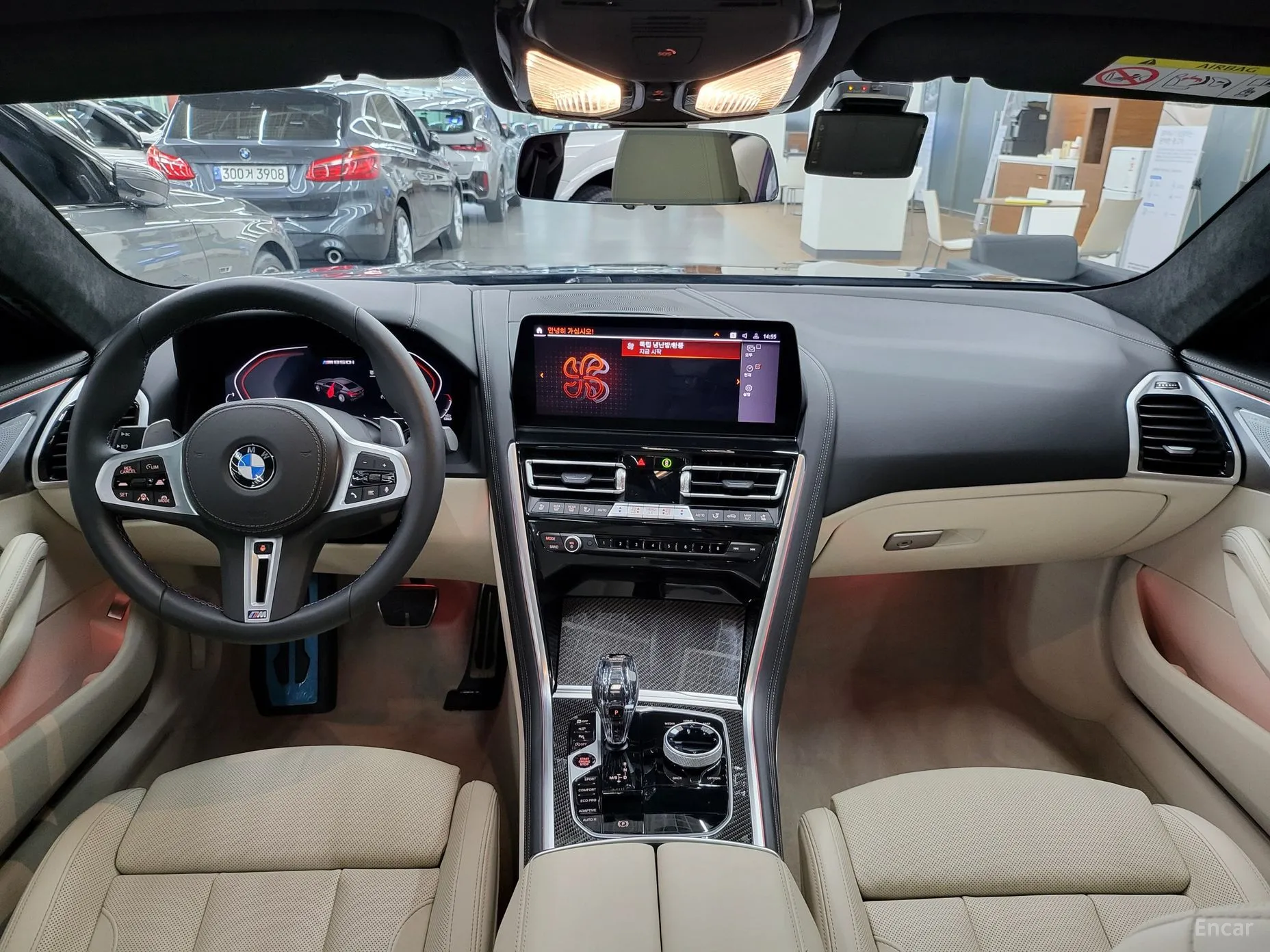 BMW 8-series (G15) превью 4