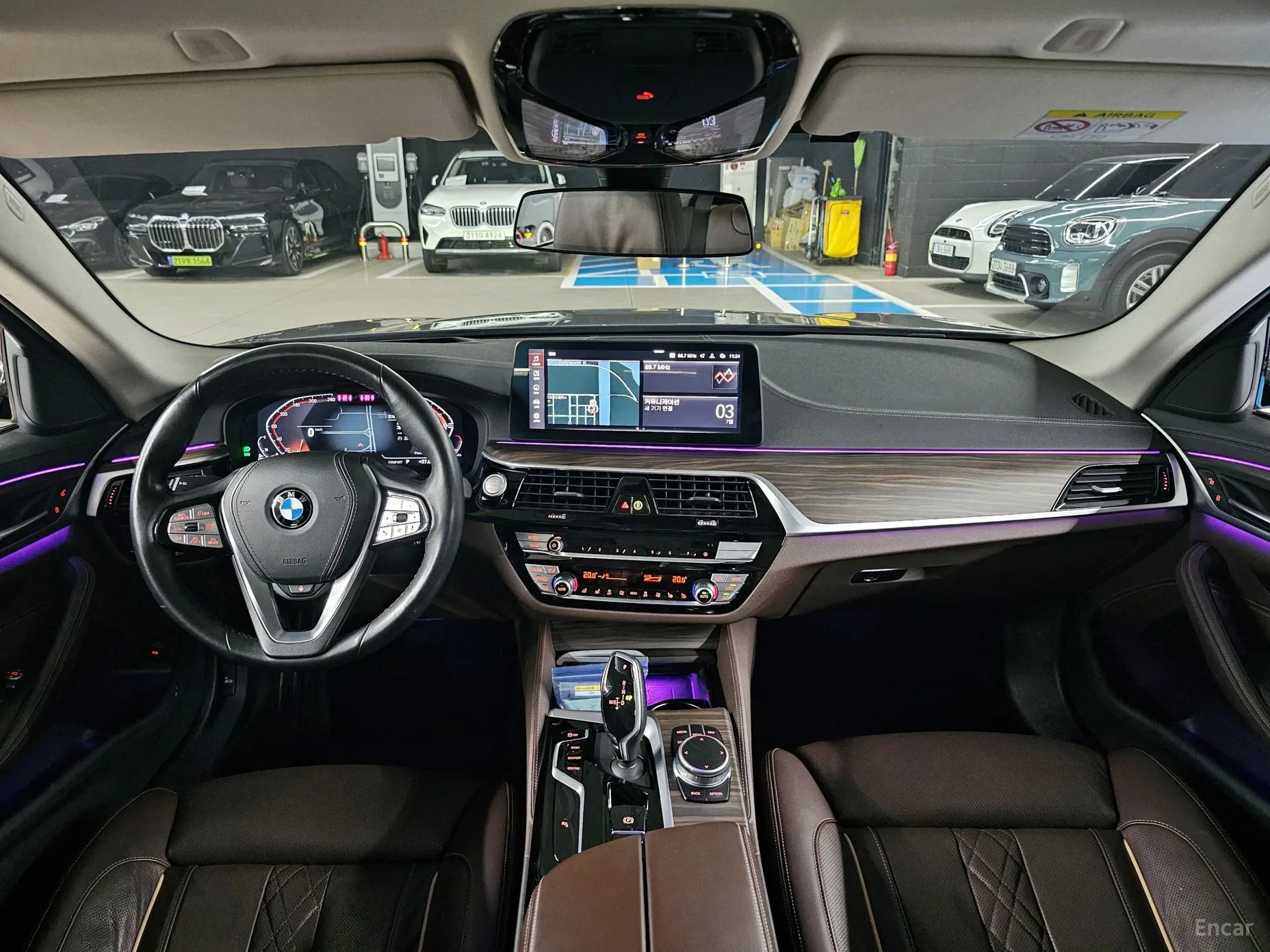 BMW 5 Series (G30) превью 4