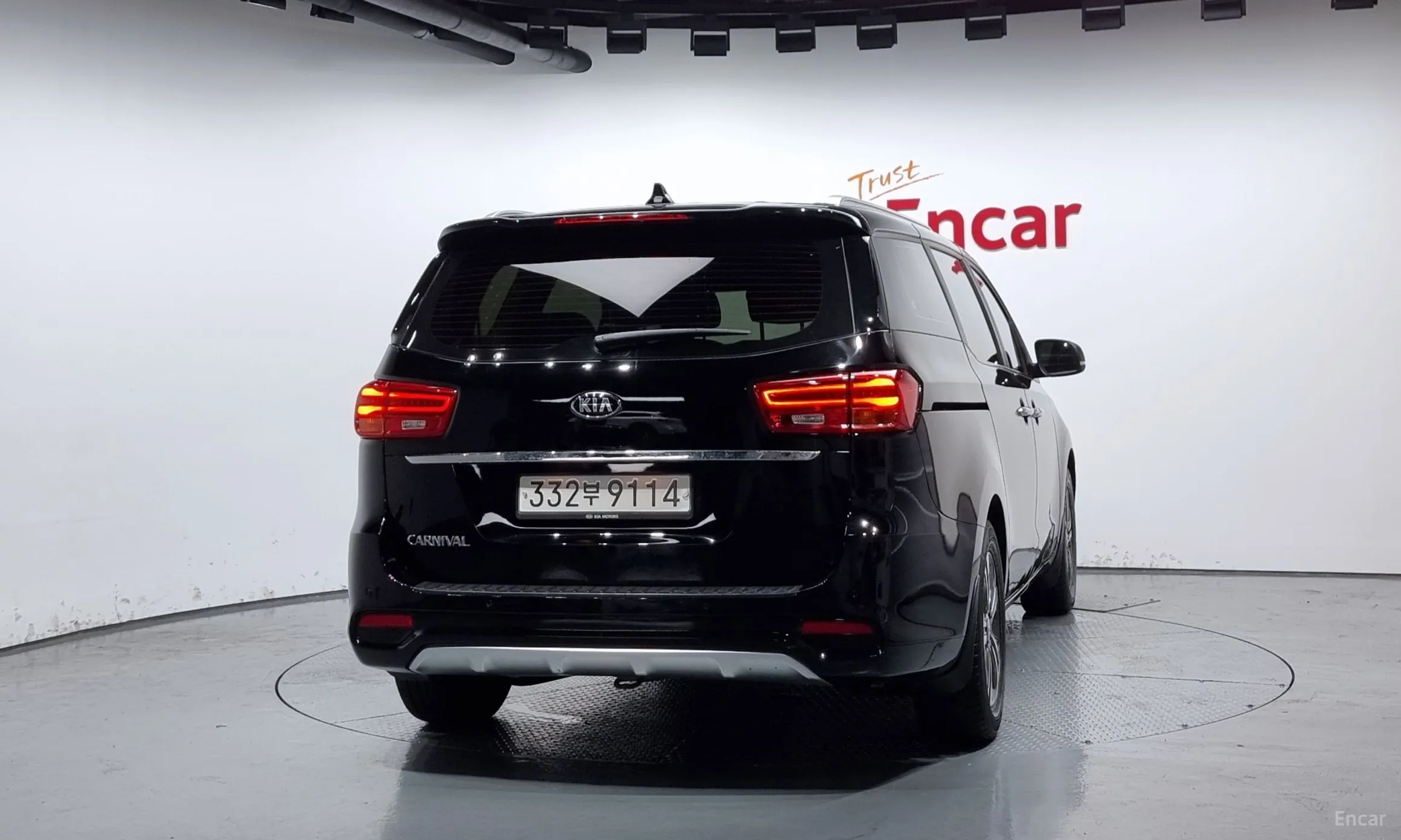 Kia Carnival превью 3