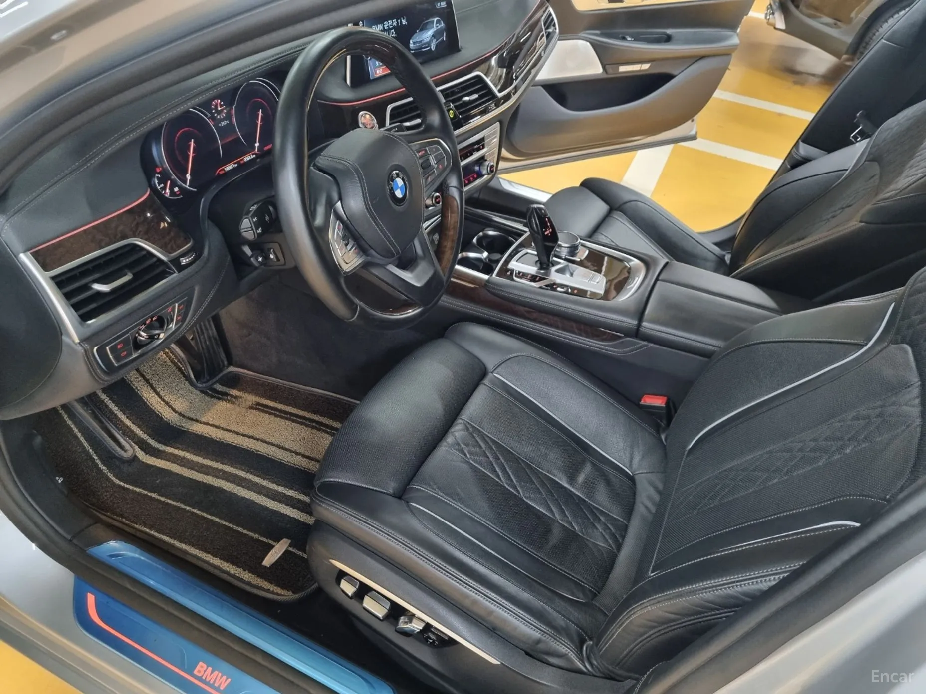 BMW 7 Series (G11) превью 4