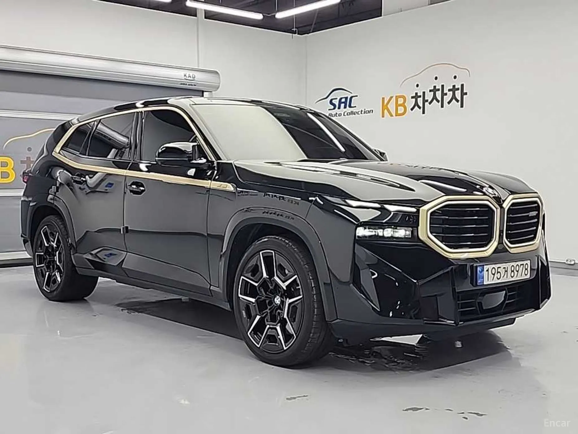 BMW XM (G09) превью 3